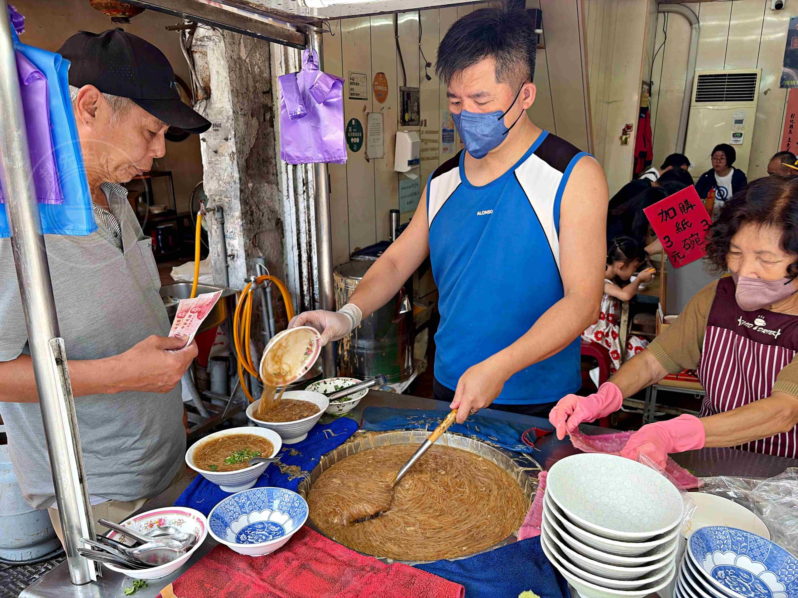 【彰化鹿港美食】蚯蚓龍山麵線糊，第一市場旁500碗麵線老店推薦(菜單) @趙先生吃飯