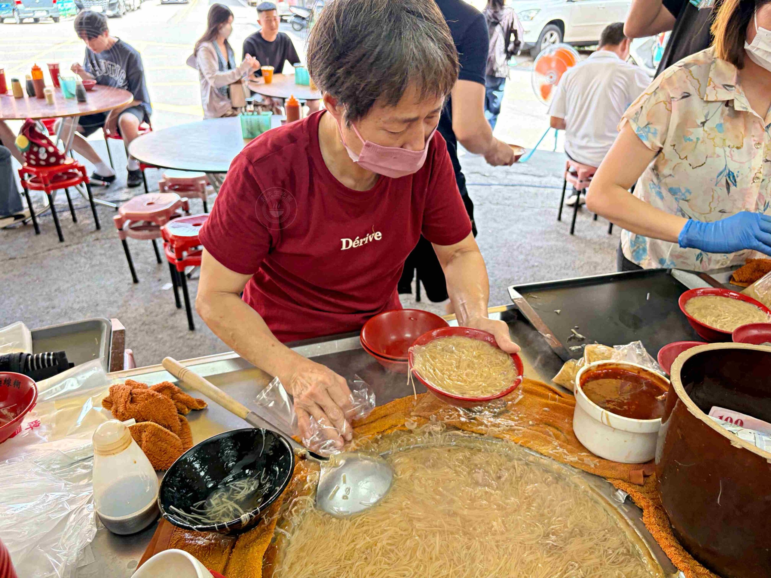 【彰化鹿港美食】王罔麵線糊,一碗35元肉塊給得很實在的傳統小吃推薦(菜單) @趙先生吃飯 【彰化鹿港美食】王罔麵線糊,一碗35元肉塊給得很實在的傳統小吃推薦(菜單) @趙先生吃飯