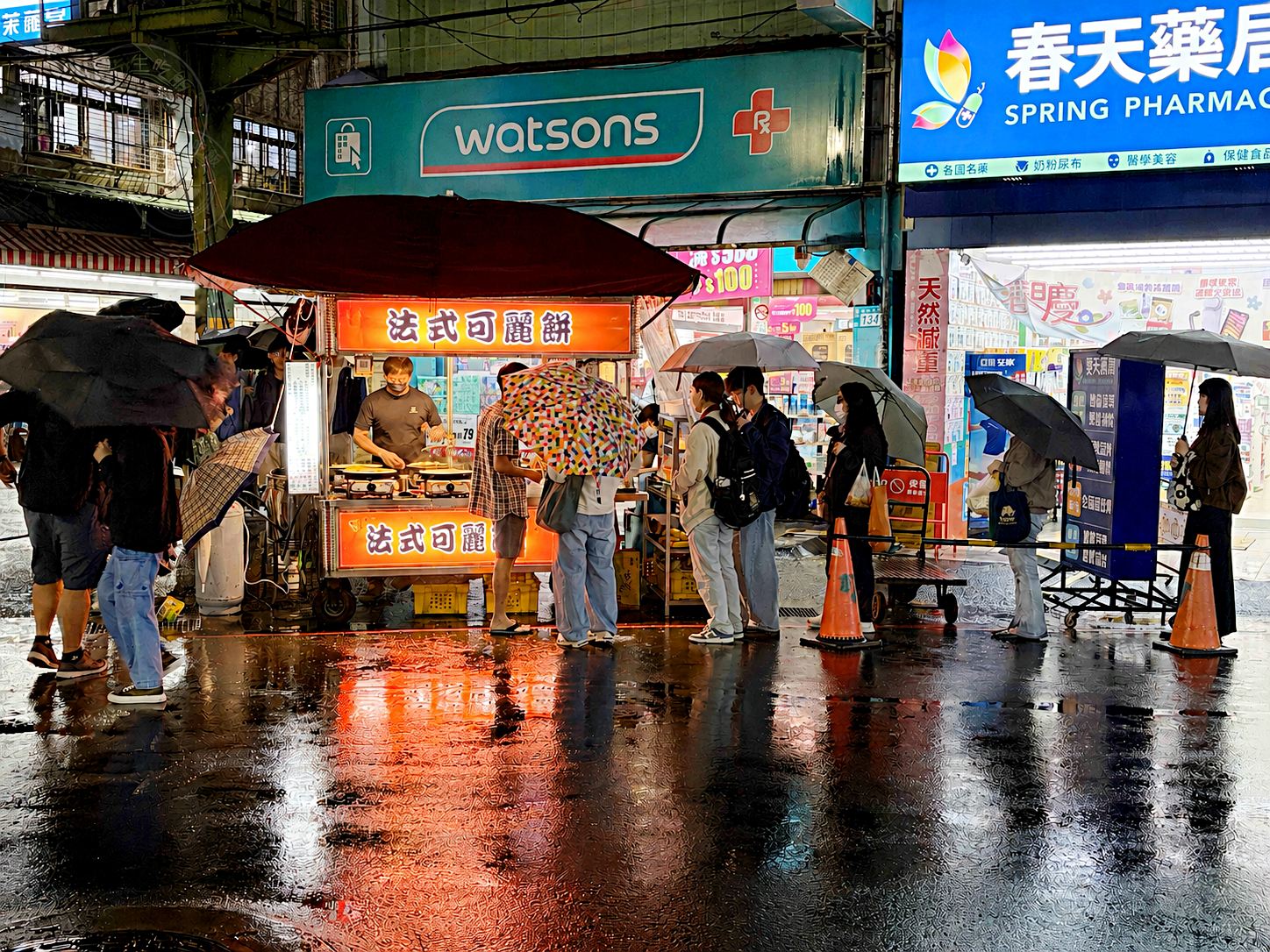 【三重美食】哲來折趣法式可麗餅,三和夜市下雨天也爆排的下午餐碗餐推薦(菜單) @趙先生吃飯 【三重美食】哲來折趣法式可麗餅,三和夜市下雨天也爆排的下午餐碗餐推薦(菜單) @趙先生吃飯
