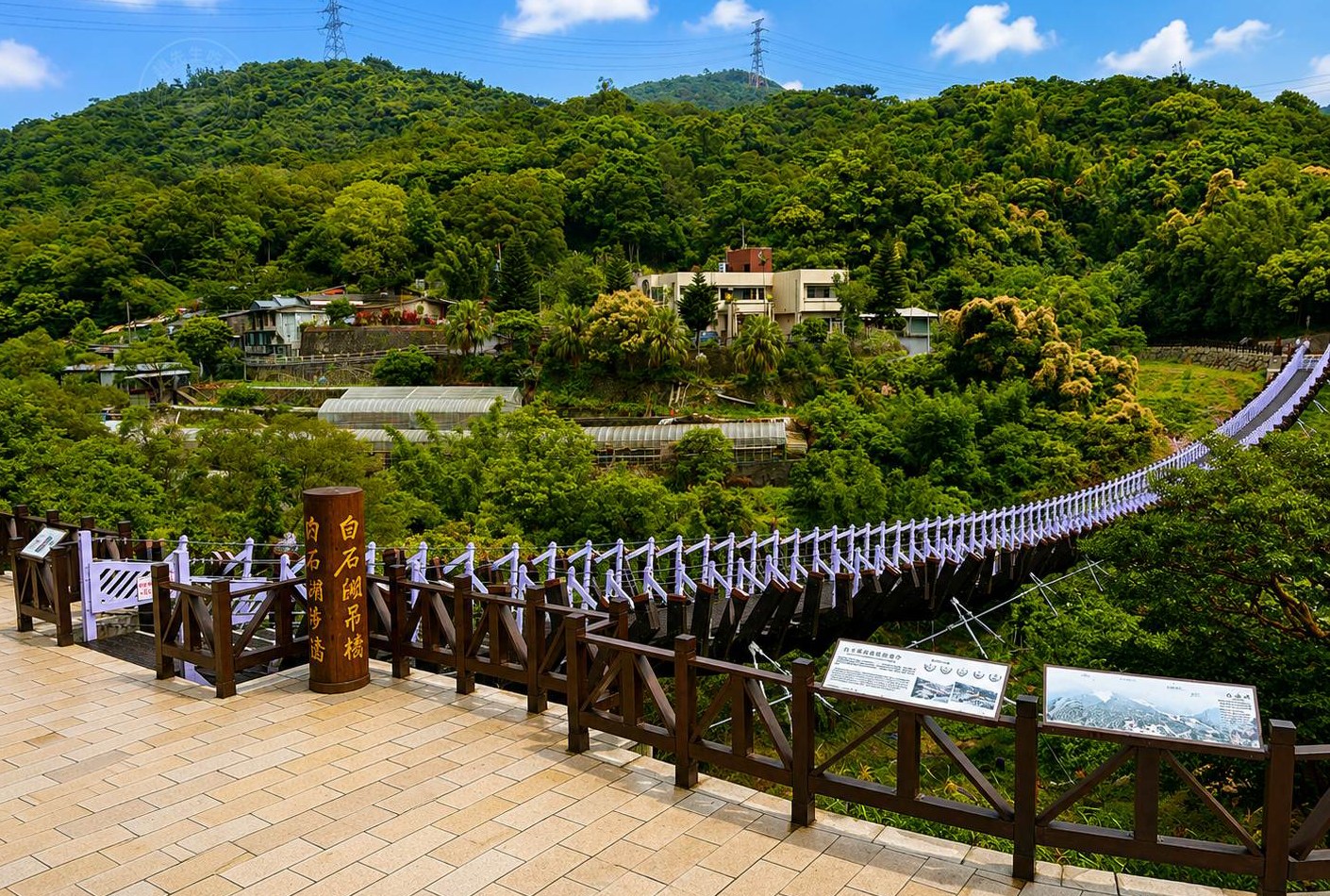 【內湖景點】碧山巖開漳聖王廟,免費又好停車的散步路線,遠眺台北101推薦(白石湖吊橋) @趙先生吃飯 【內湖景點】碧山巖開漳聖王廟,免費又好停車的散步路線,遠眺台北101推薦(白石湖吊橋) @趙先生吃飯