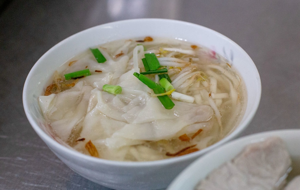 【雙連美食】阿田麵，飄香70年赤峰街老字號，巷弄隱藏版靈魂油蔥酥湯頭餛飩麵推薦(菜單) @趙先生吃飯