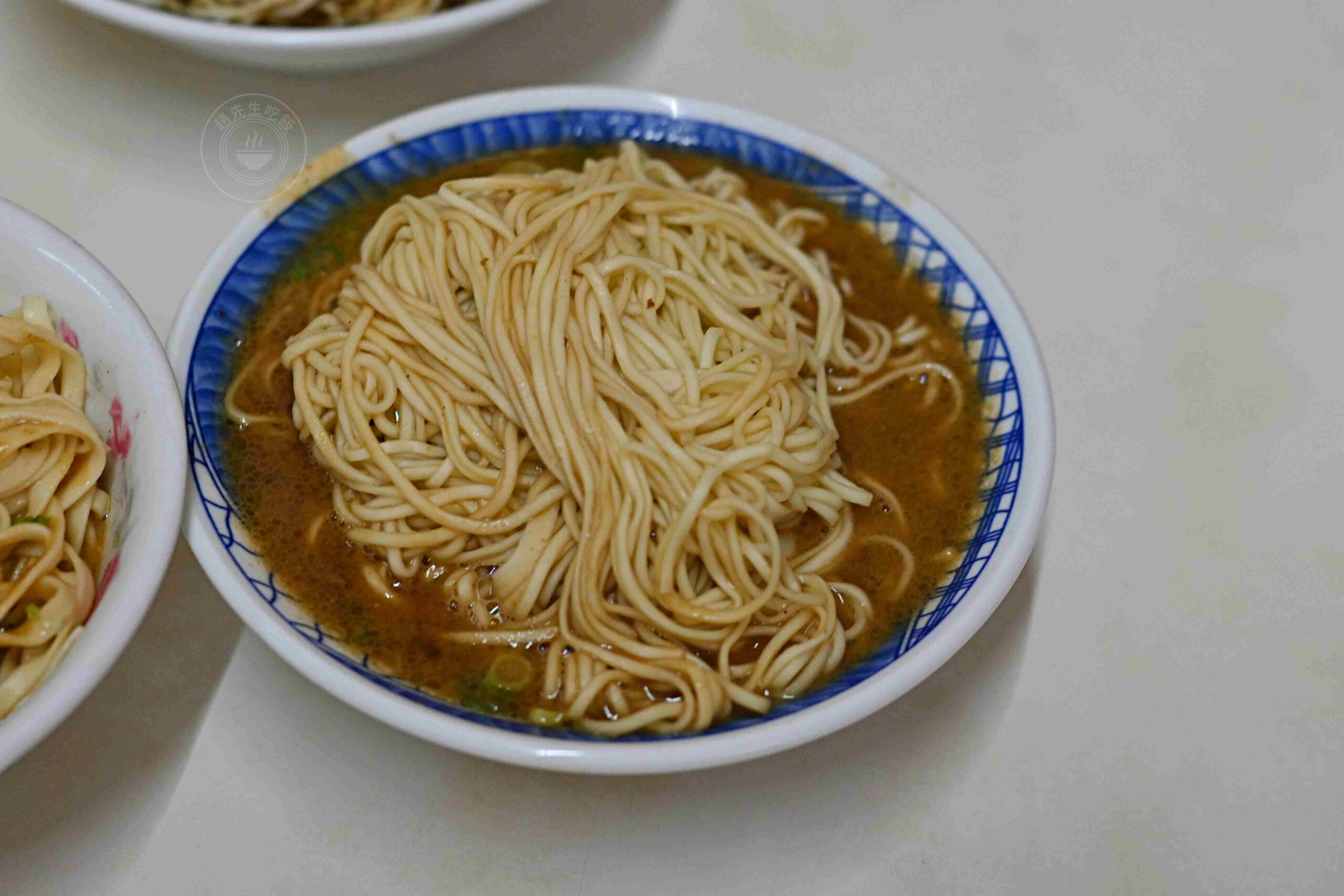 【宜蘭美食】復興路炸醬麵,在地老字號炸醬麵三兄弟,推薦炸醬麵與麻醬麵(菜單) @趙先生吃飯 【宜蘭美食】復興路炸醬麵,在地老字號炸醬麵三兄弟,推薦炸醬麵與麻醬麵(菜單) @趙先生吃飯