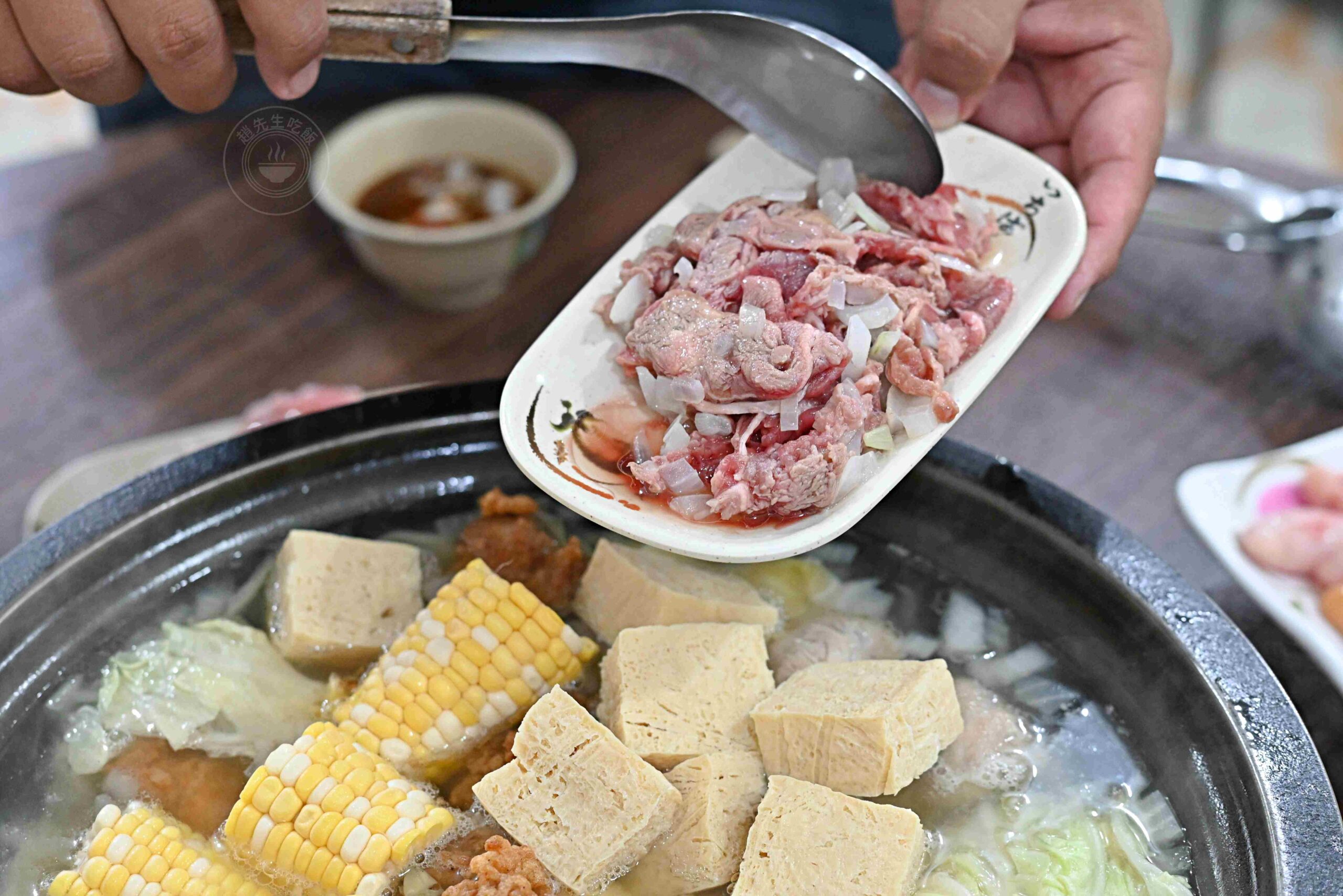 【北海岸美食】福緣火鍋,金山加油站旁超狂石頭火鍋神店推薦高CP值爆香肉片與肥美蚵仔(菜單) @趙先生吃飯 【北海岸美食】福緣火鍋,金山加油站旁超狂石頭火鍋神店推薦高CP值爆香肉片與肥美蚵仔(菜單) @趙先生吃飯