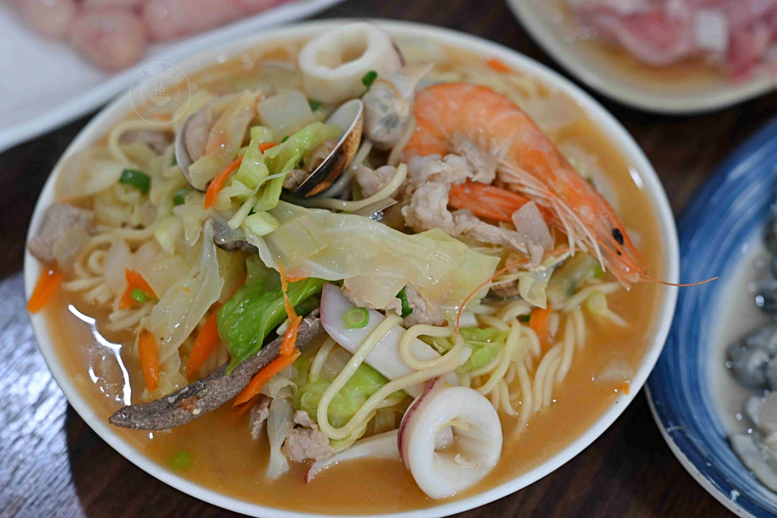 【北海岸美食】福緣火鍋，金山加油站旁超狂石頭火鍋神店推薦高CP值爆香肉片與肥美蚵仔(菜單) @趙先生吃飯