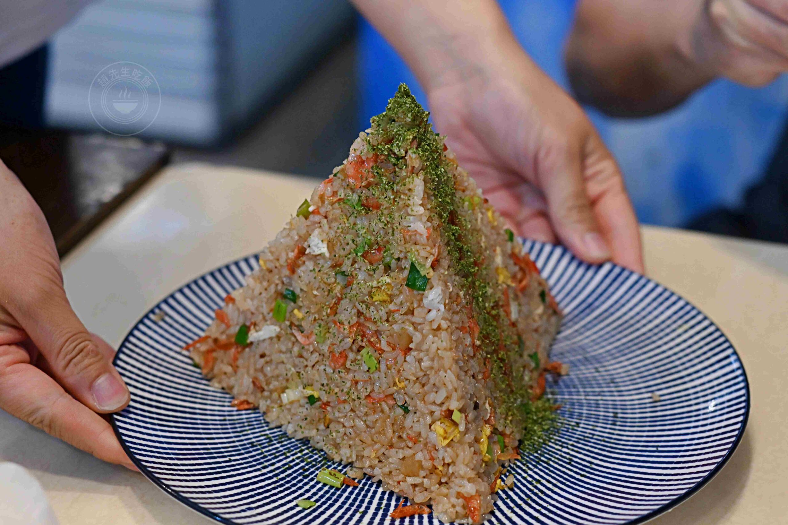 【萬里美食】阿嬌海鮮館，萬里蟹與超大碗小卷米粉，平價高CP值又好吃推薦(菜單) @趙先生吃飯