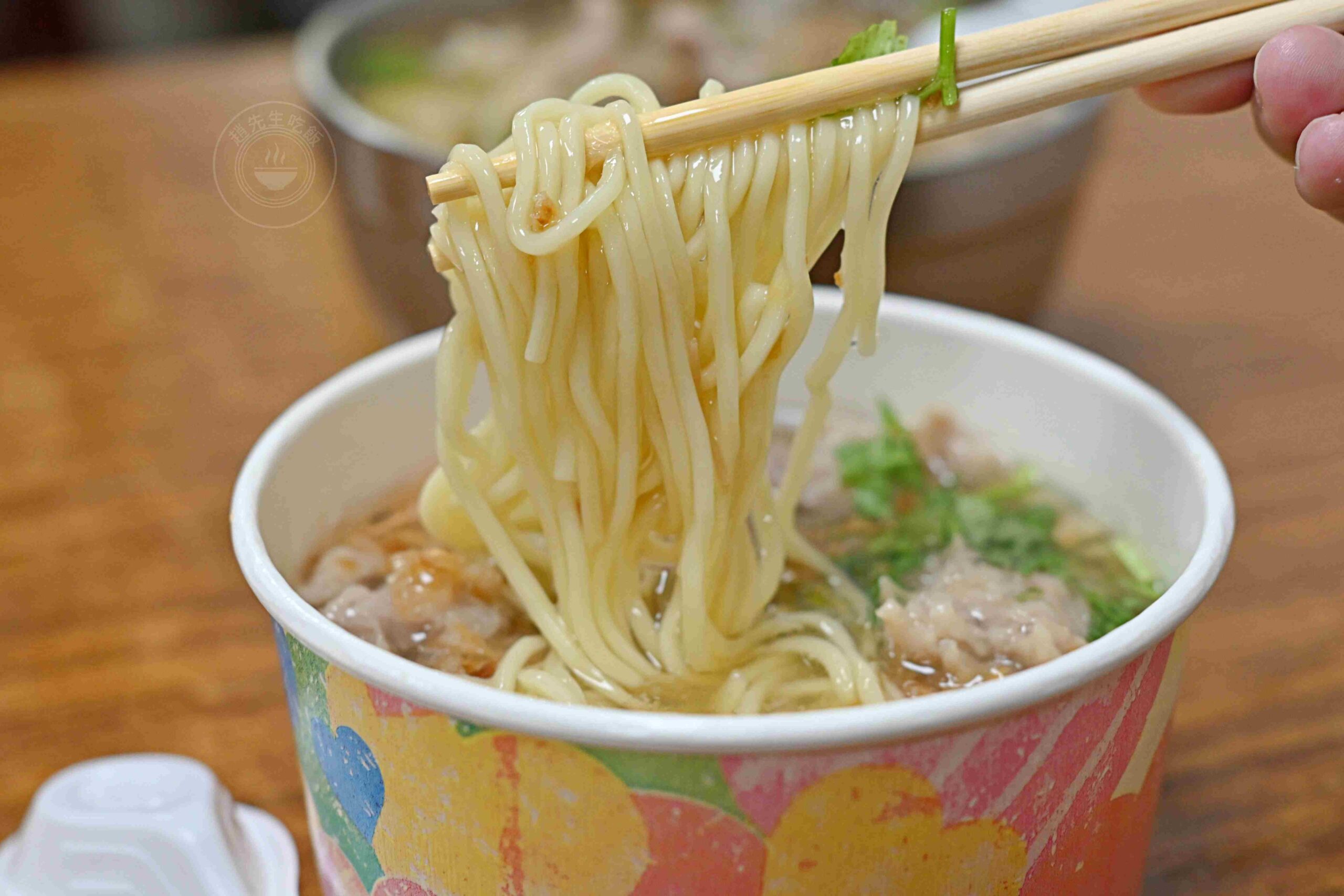 這家肉羹多到不合理,50年老店,來過的都知道不能點大碗,會吃不完! @趙先生吃飯 這家肉羹多到不合理,50年老店,來過的都知道不能點大碗,會吃不完! @趙先生吃飯