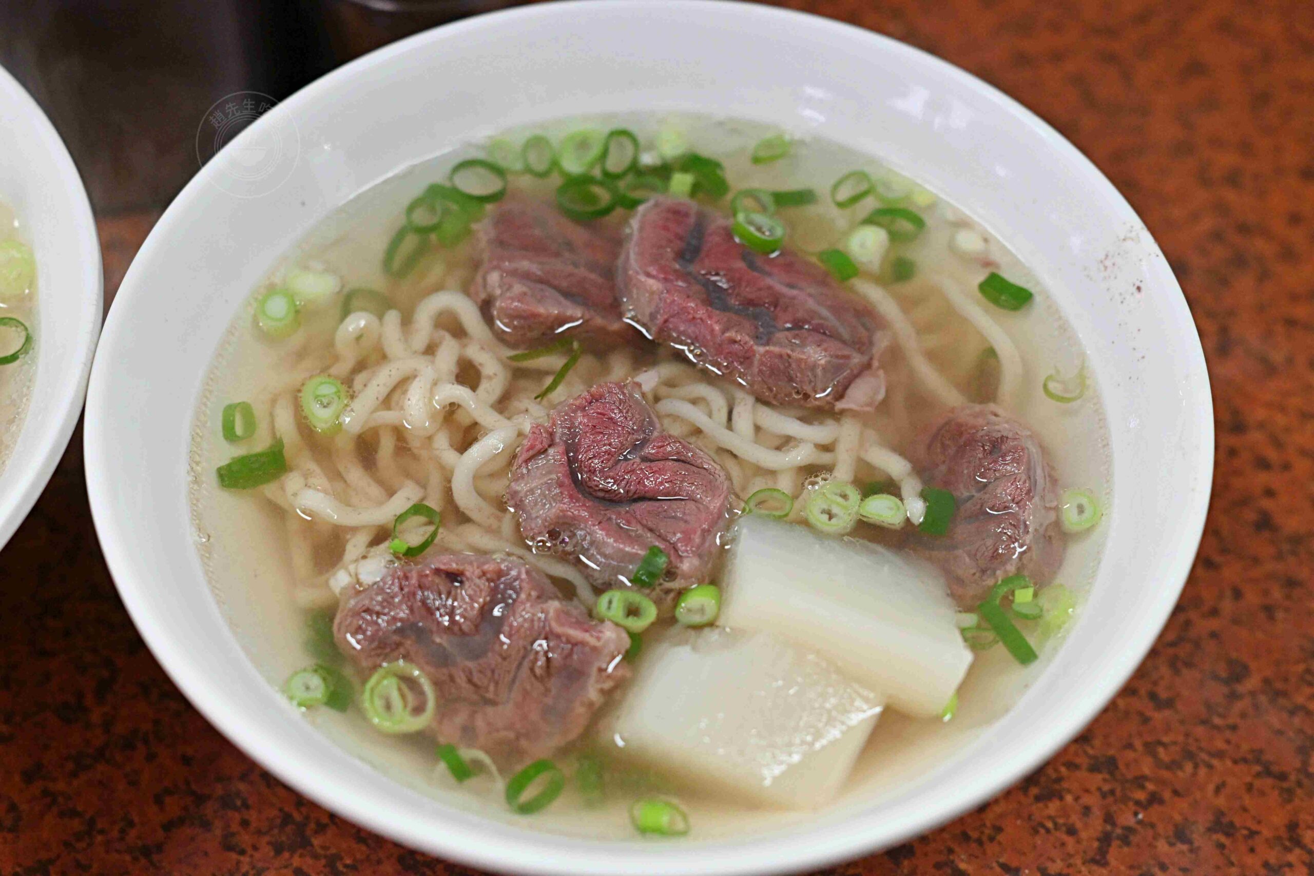 【林口美食】老占元拉麵大王，竹林山觀音寺旁超狂6000則評論，平日下午也爆滿拉麵推薦(菜單) @趙先生吃飯