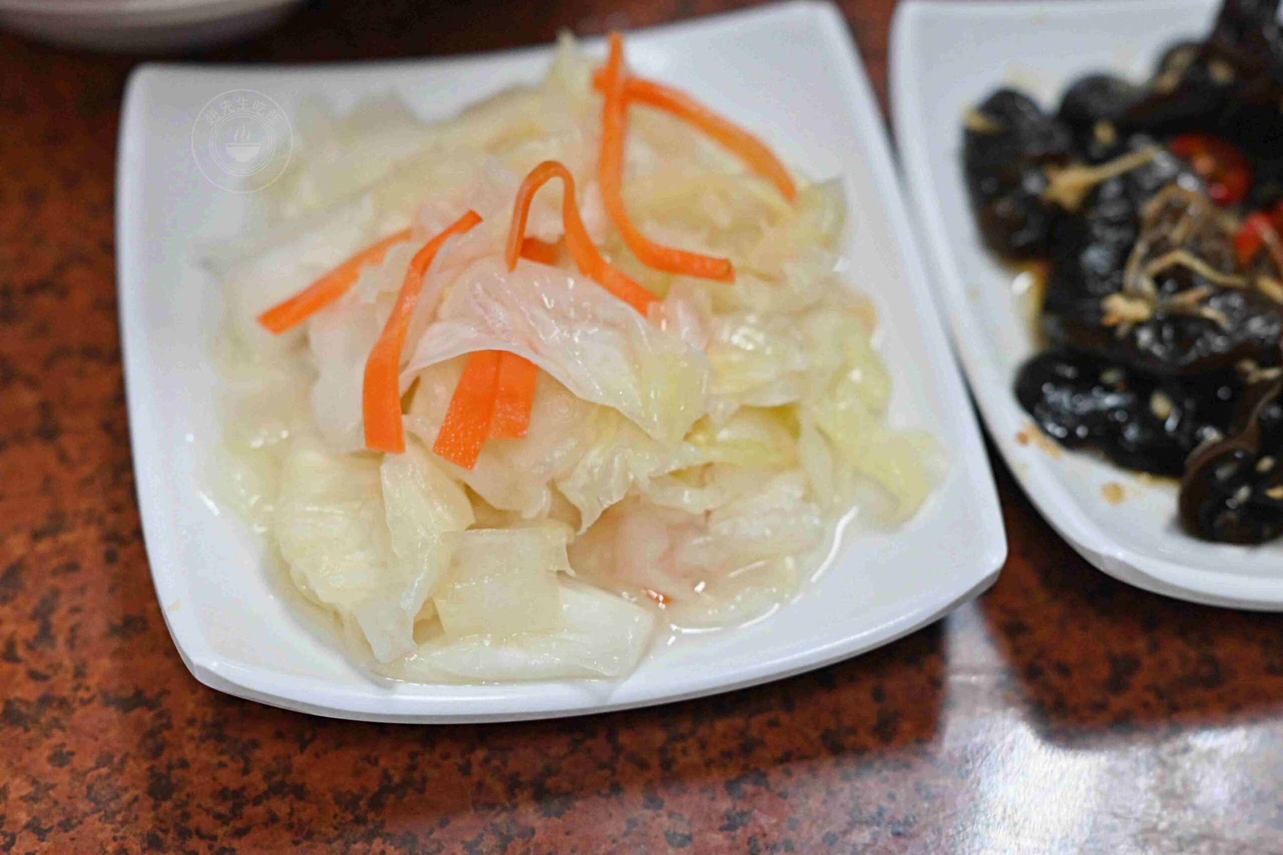 【林口美食】老占元拉麵大王，竹林山觀音寺旁超狂6000則評論，平日下午也爆滿拉麵推薦(菜單) @趙先生吃飯