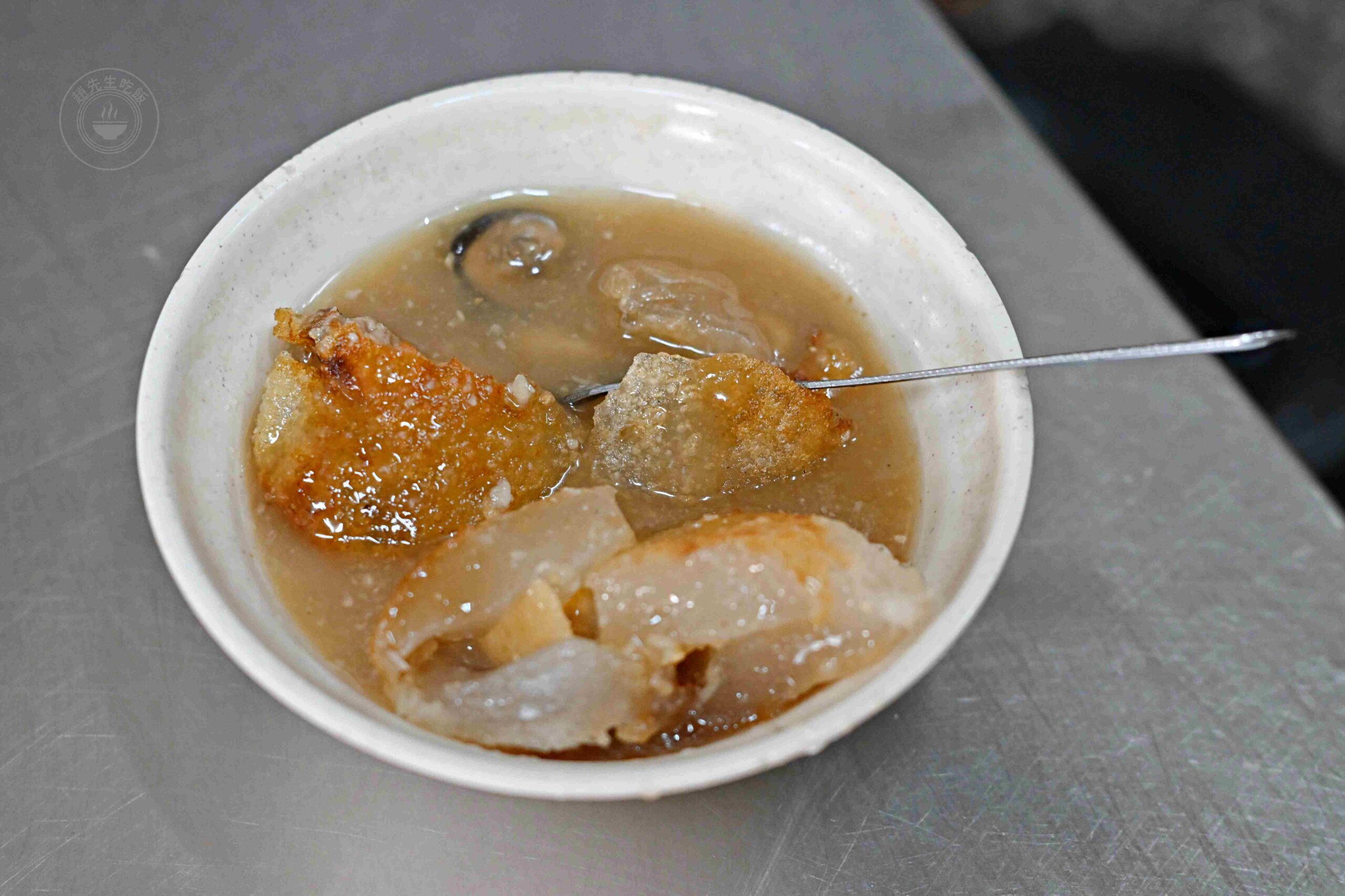【彰化美食】北門口肉圓，中正路總店，先蒸後炸超酥脆，大肉圓塞滿干貝絲太過癮(菜單) @趙先生吃飯