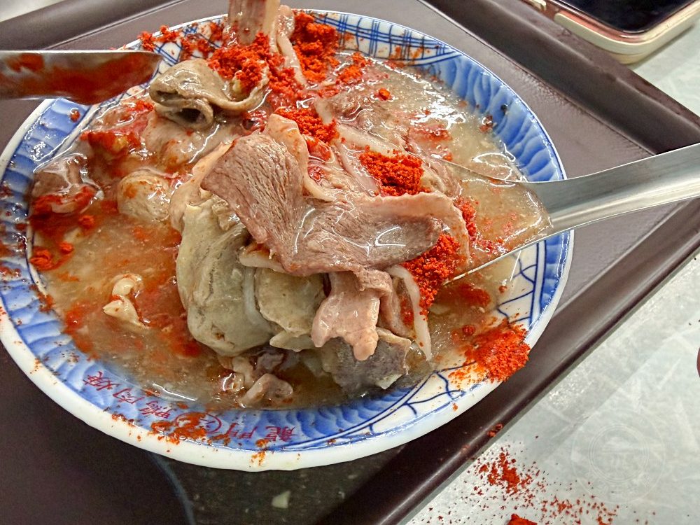 吃不了太多鴨肉，千萬別來，在地老店，每次經過都是人！ @趙先生吃飯