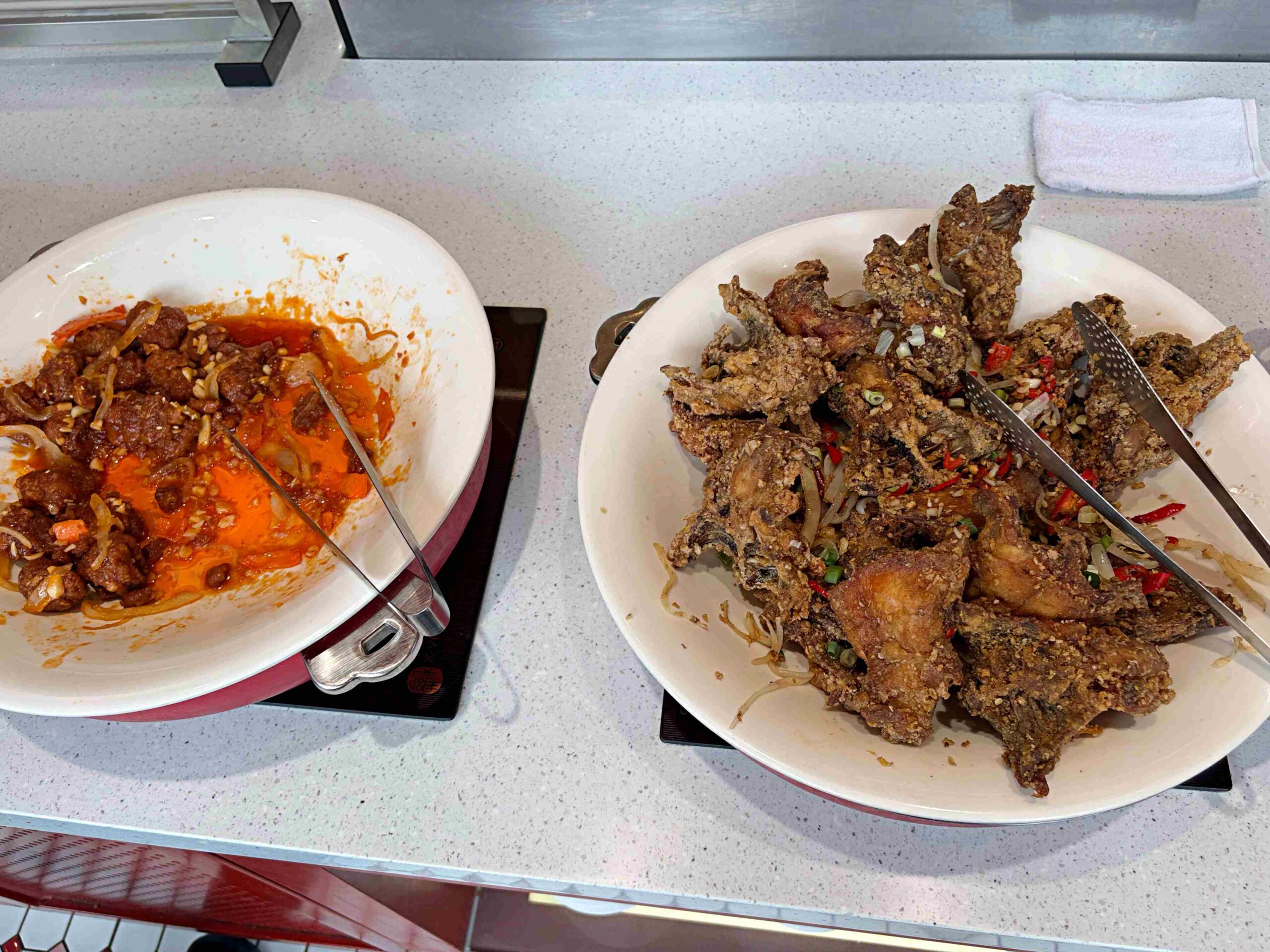 【板橋美食】我家牛排板橋遠科店，牛排、雞排都厲害，加上百道菜色自助吧吃到飽推薦(菜單) @趙先生吃飯