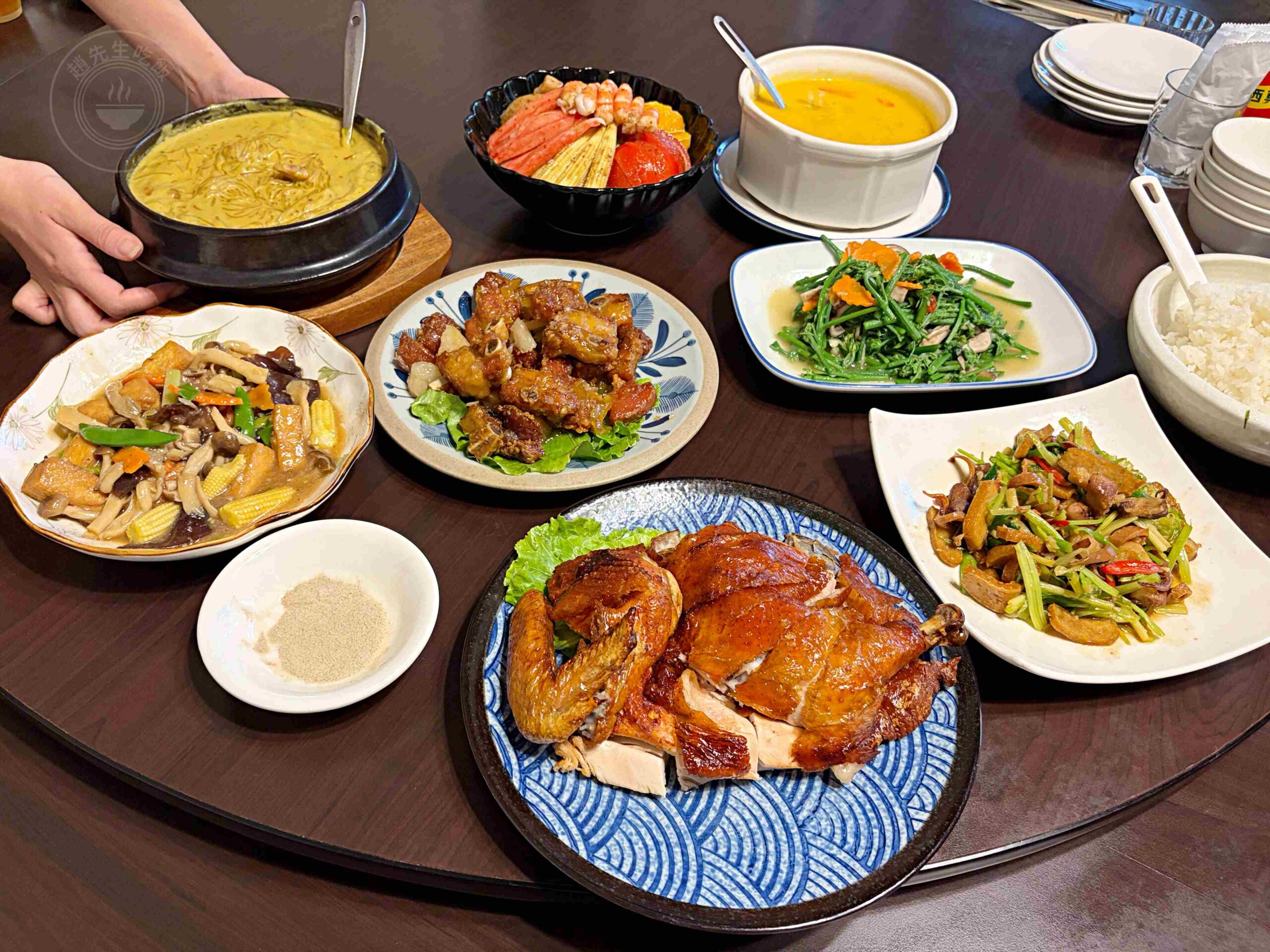 【新莊美食】中港蚵仔麵線，爆量料多麵線，蚵仔大腸超多，30年老字號推薦(菜單) @趙先生吃飯