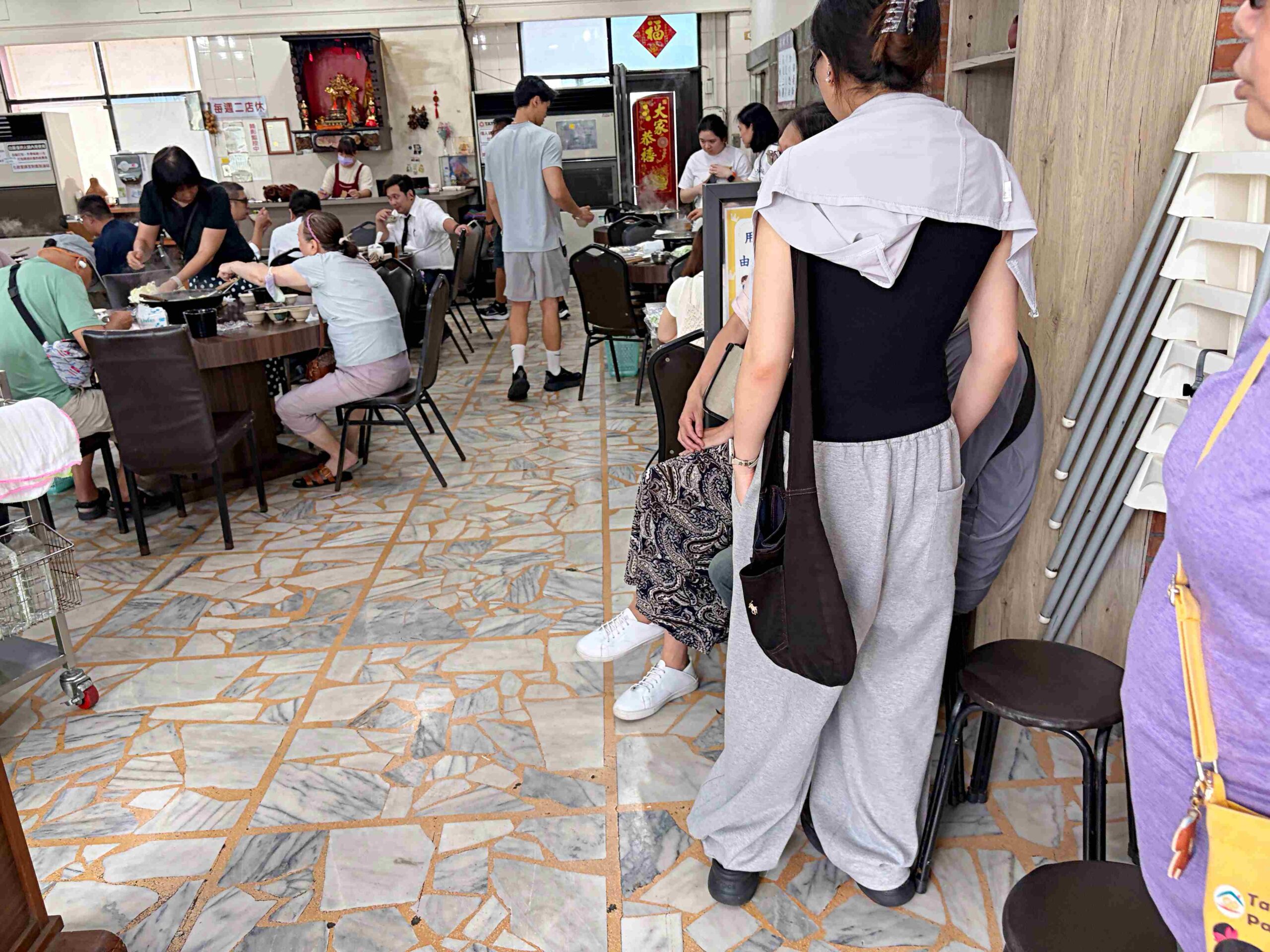 【北海岸美食】福緣火鍋，金山加油站旁超狂石頭火鍋神店推薦高CP值爆香肉片與肥美蚵仔(菜單) @趙先生吃飯
