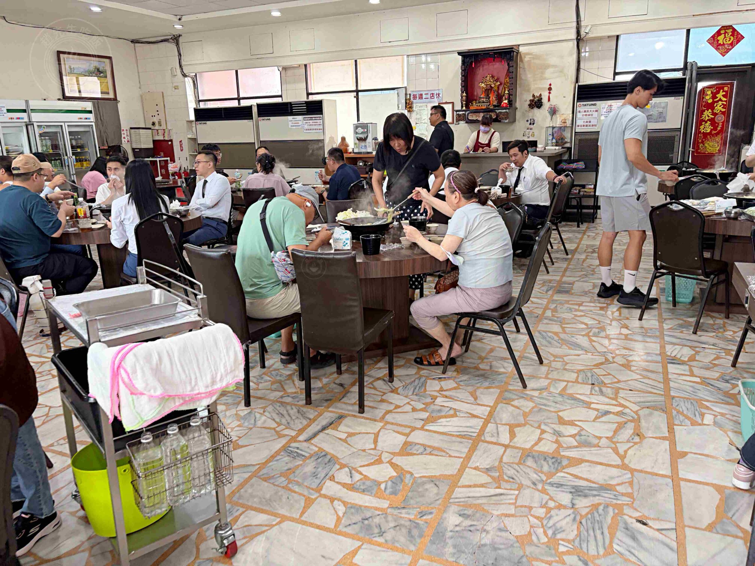 【北海岸美食】福緣火鍋,金山加油站旁超狂石頭火鍋神店推薦高CP值爆香肉片與肥美蚵仔(菜單) @趙先生吃飯 【北海岸美食】福緣火鍋,金山加油站旁超狂石頭火鍋神店推薦高CP值爆香肉片與肥美蚵仔(菜單) @趙先生吃飯