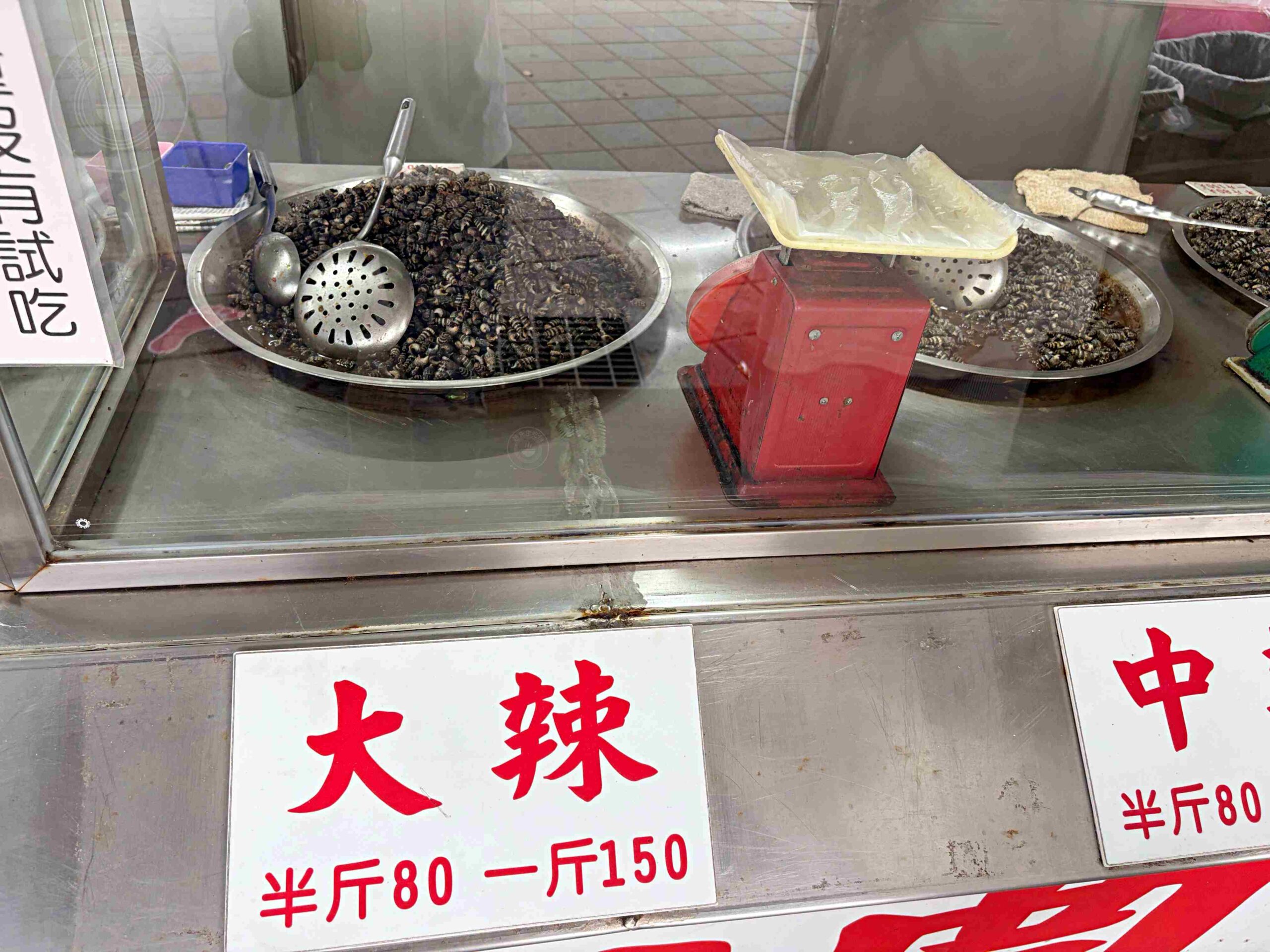 【石門美食】俞家肉粽，24小時肉粽名店，推薦必吃15元肉粽與獨門燒酒螺(菜單) @趙先生吃飯