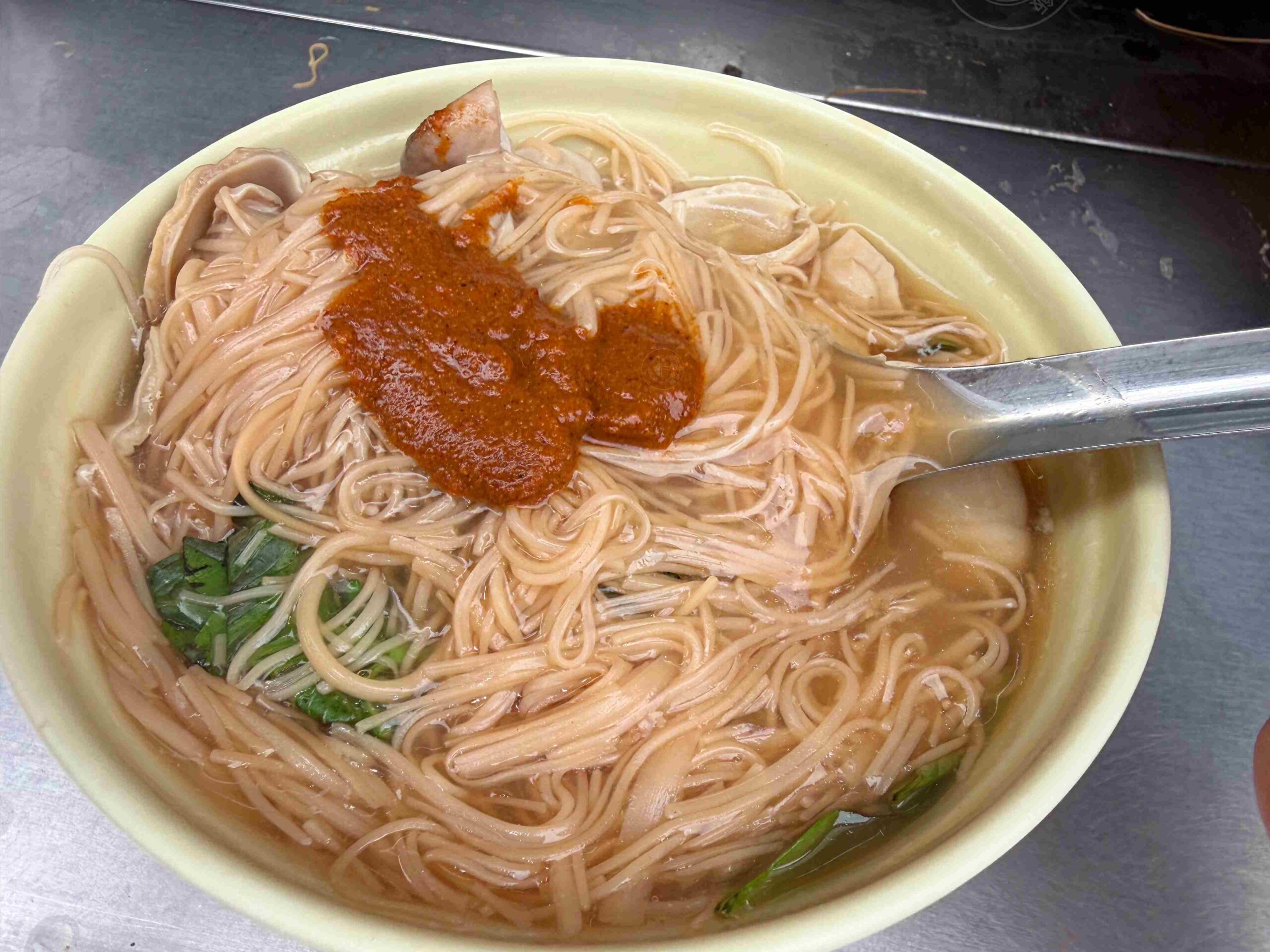 【三重美食】三重無名麵線,台北橋站散步就到!75歲阿嬤爆量大腸,還有袋裝隱藏版點法(菜單) @趙先生吃飯 【三重美食】三重無名麵線,台北橋站散步就到!75歲阿嬤爆量大腸,還有袋裝隱藏版點法(菜單) @趙先生吃飯