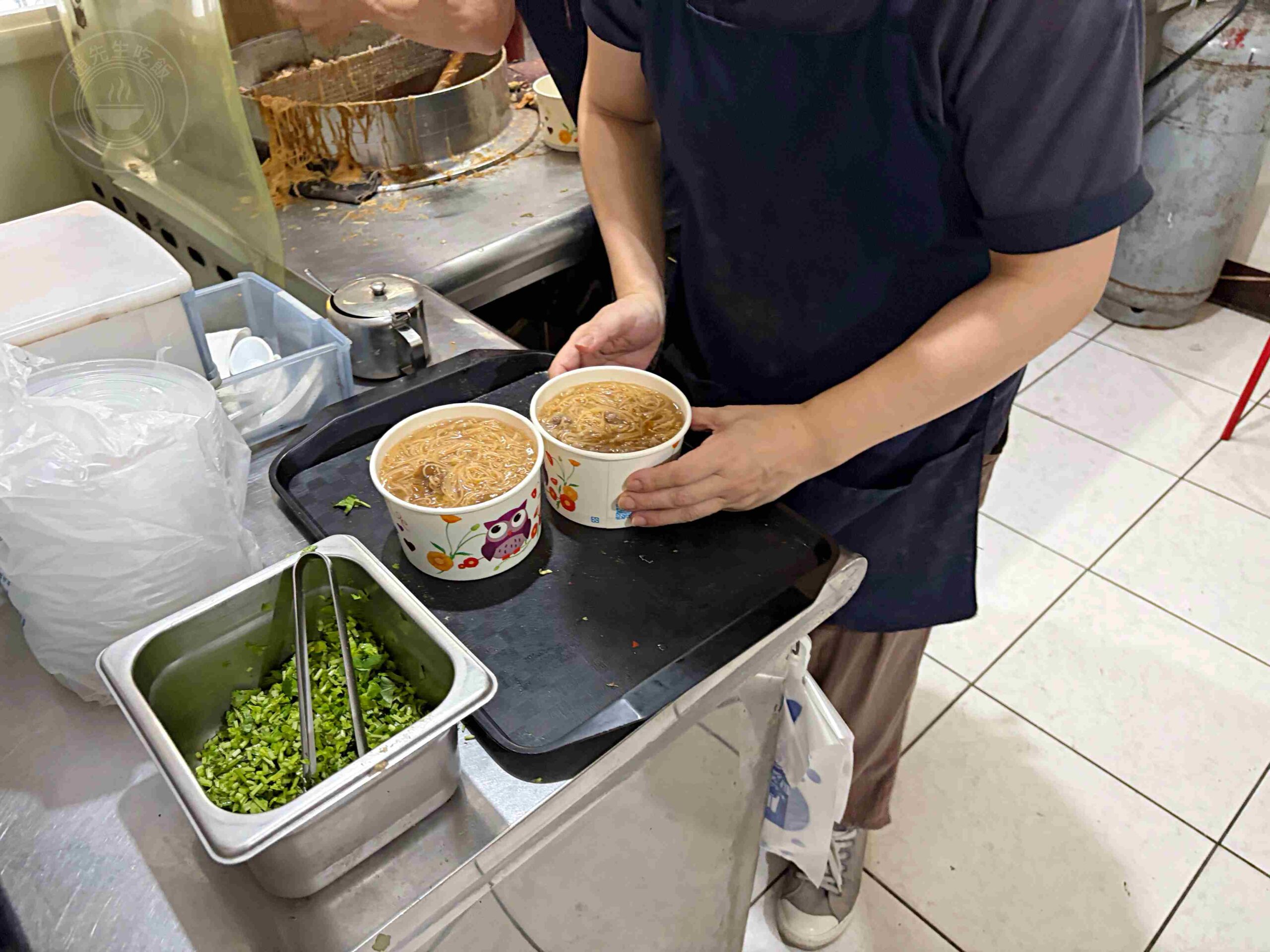 【三重美食】三重佰萬蚵仔麵線,大仁街低調巷弄排隊名店,推薦必吃料多的綜合麵線推薦(菜單) @趙先生吃飯 【三重美食】三重佰萬蚵仔麵線,大仁街低調巷弄排隊名店,推薦必吃料多的綜合麵線推薦(菜單) @趙先生吃飯