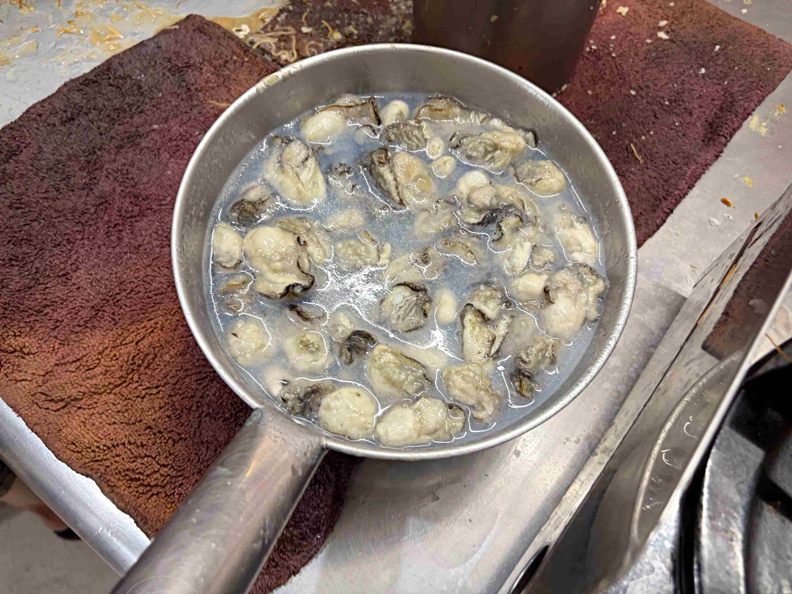 【三重美食】三重佰萬蚵仔麵線,大仁街低調巷弄排隊名店,推薦必吃料多的綜合麵線推薦(菜單) @趙先生吃飯 【三重美食】三重佰萬蚵仔麵線,大仁街低調巷弄排隊名店,推薦必吃料多的綜合麵線推薦(菜單) @趙先生吃飯