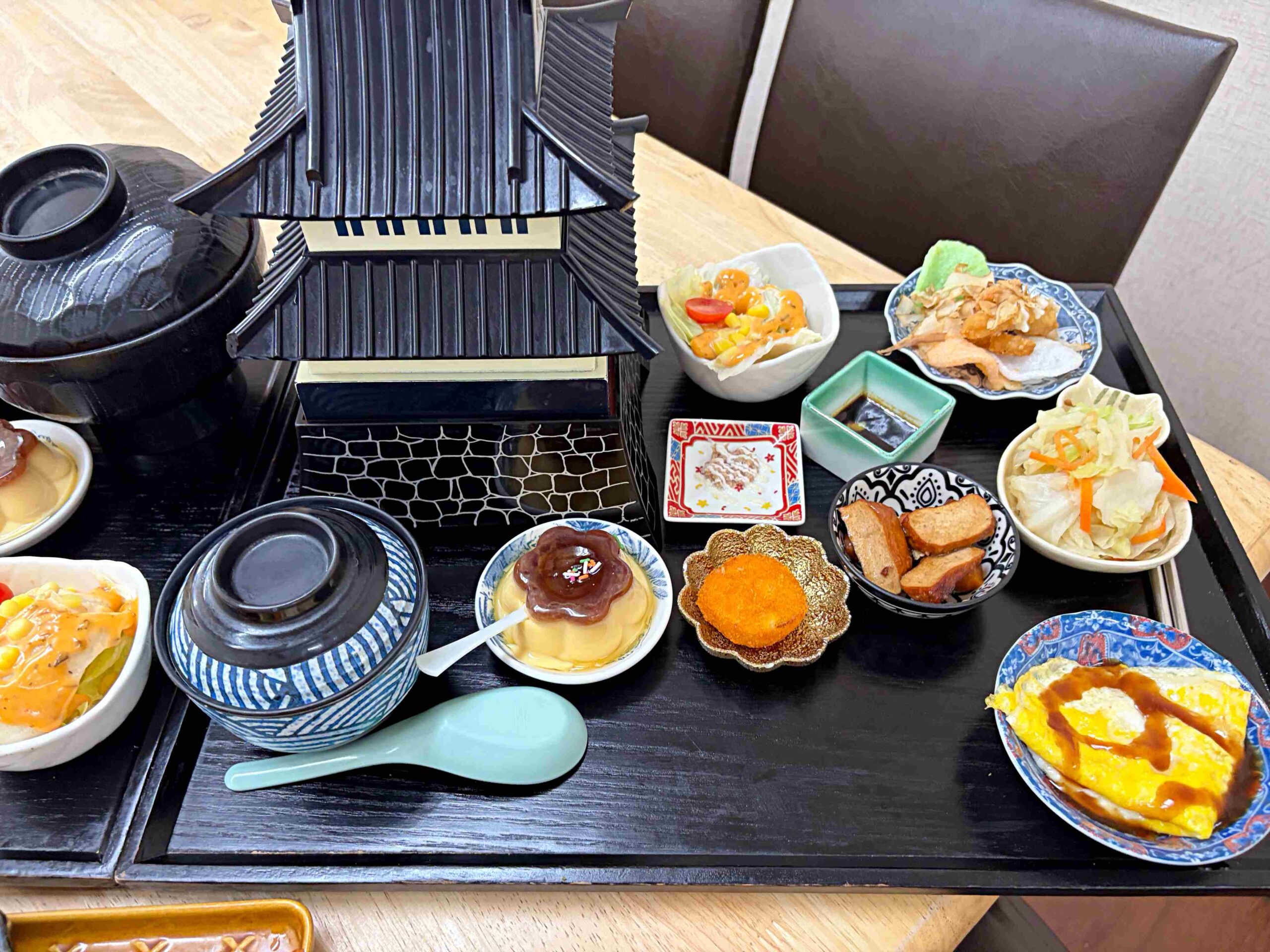 超過30公分大豬排，來吃過都後悔，因為根本吃不完，重點還超便宜！ @趙先生吃飯