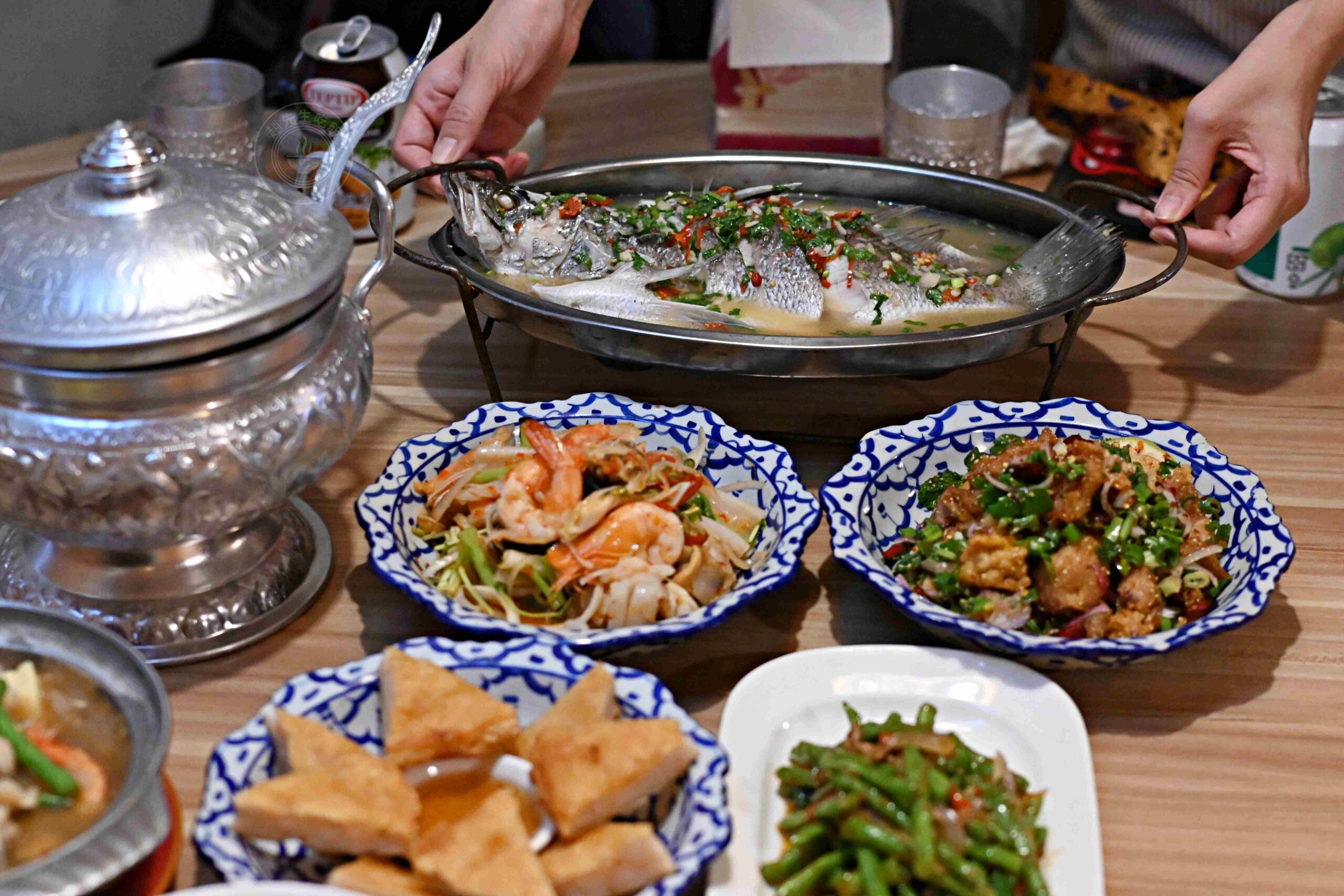 【三重美食】暹羅廚房,大同北路巷弄高CP值正統泰國菜,推薦綠咖哩雞肉、月亮蝦餅(菜單) @趙先生吃飯 【三重美食】暹羅廚房,大同北路巷弄高CP值正統泰國菜,推薦綠咖哩雞肉、月亮蝦餅(菜單) @趙先生吃飯