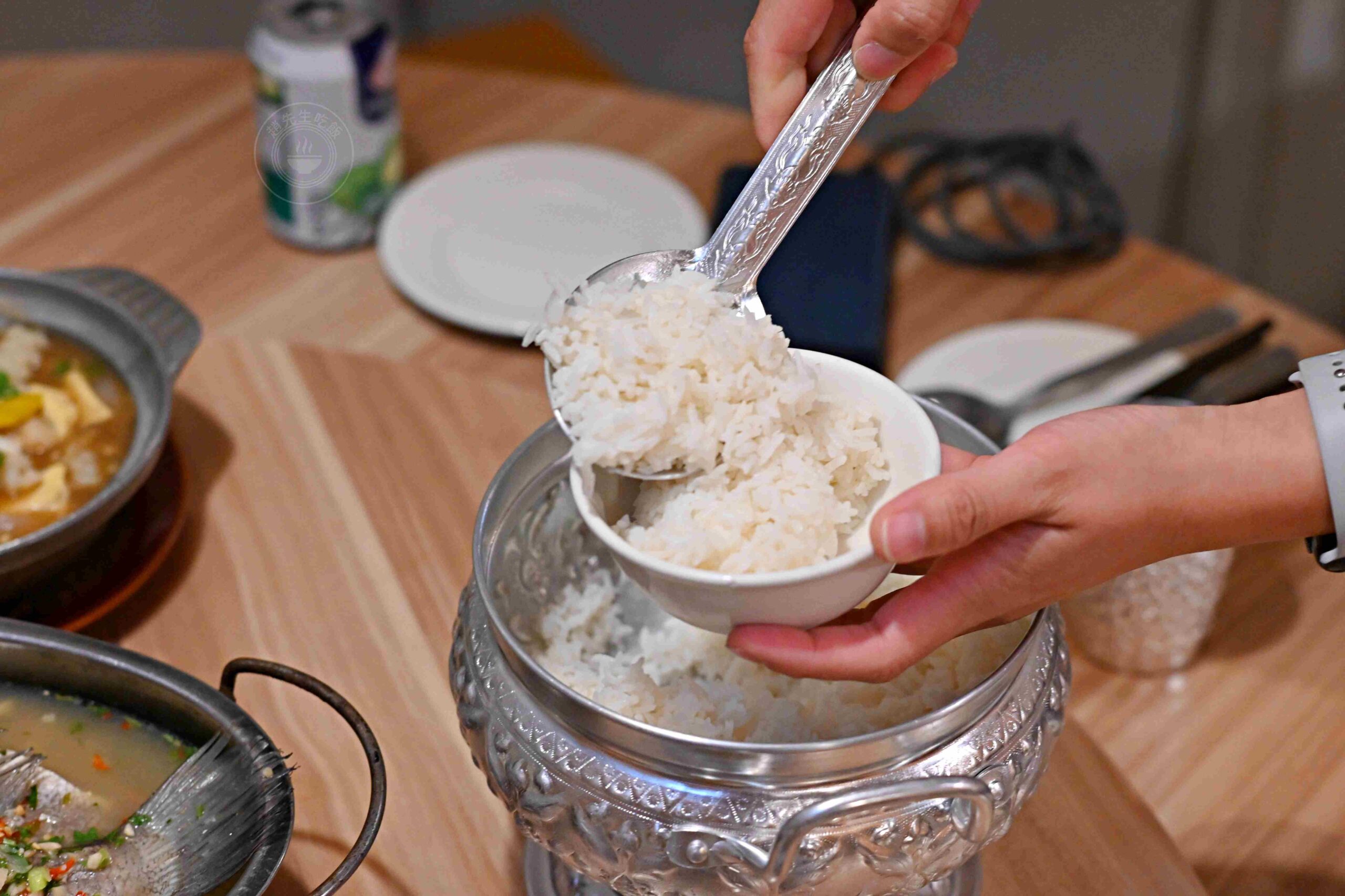 【三重美食】暹羅廚房,大同北路巷弄高CP值正統泰國菜,推薦綠咖哩雞肉、月亮蝦餅(菜單) @趙先生吃飯 【三重美食】暹羅廚房,大同北路巷弄高CP值正統泰國菜,推薦綠咖哩雞肉、月亮蝦餅(菜單) @趙先生吃飯