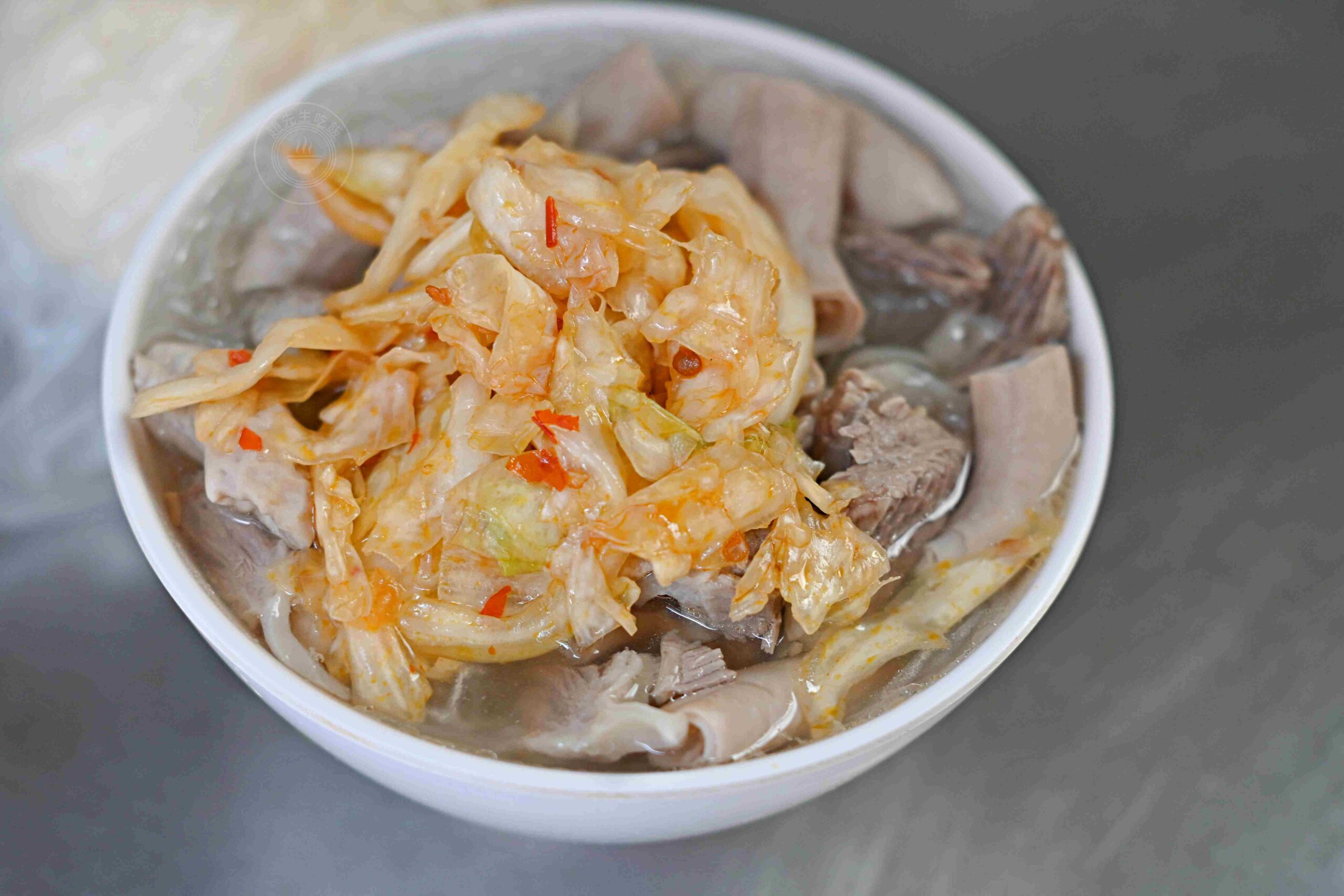 【雙連站美食】豬腸冬粉湯～手工肉包，雙連站巷弄隱藏版美食推薦(菜單) @趙先生吃飯