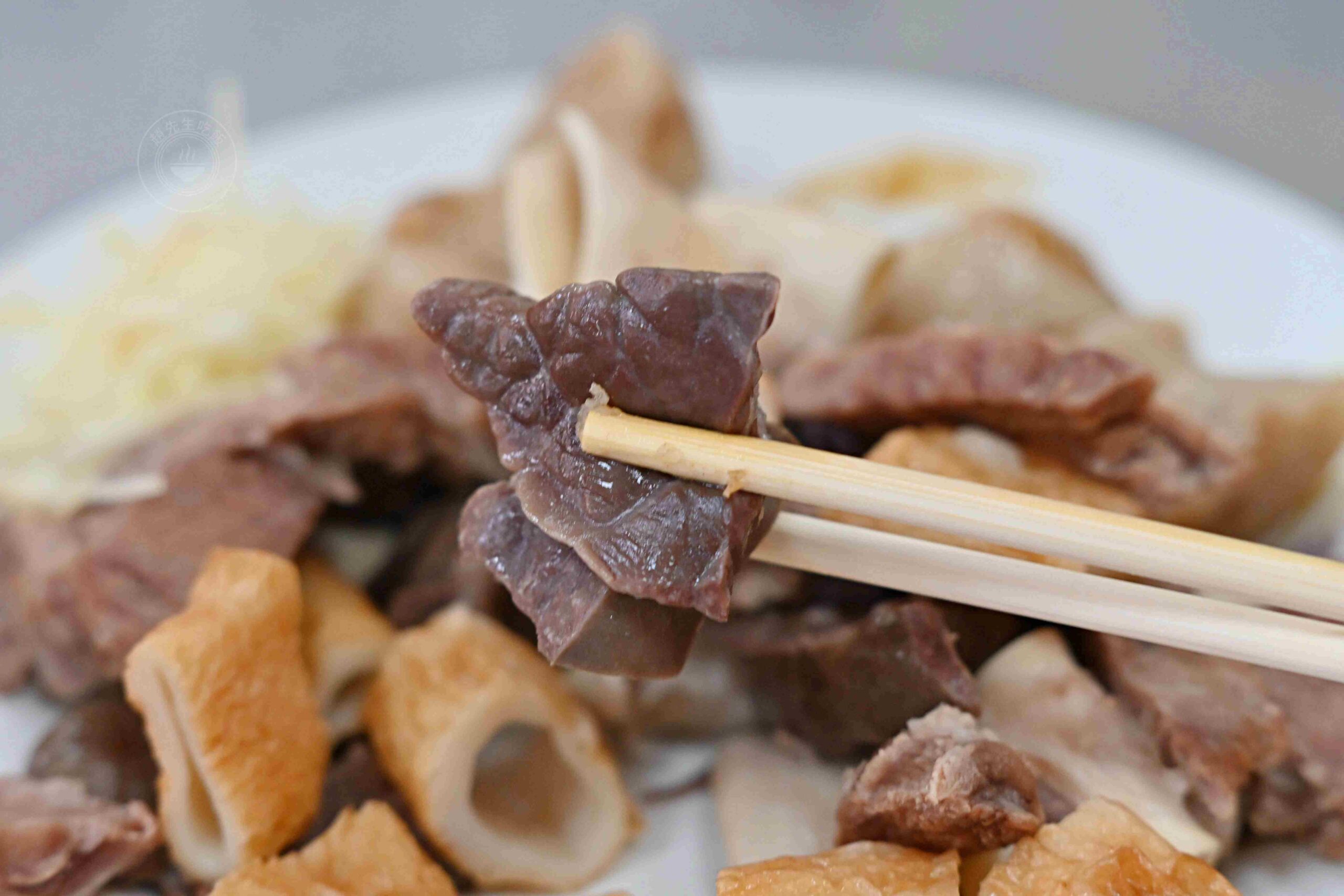 【基隆美食】基隆孝三大腸圈，巷弄隱藏版老字號黑白切！招牌大腸圈與綿密豬肺推薦(菜單) @趙先生吃飯