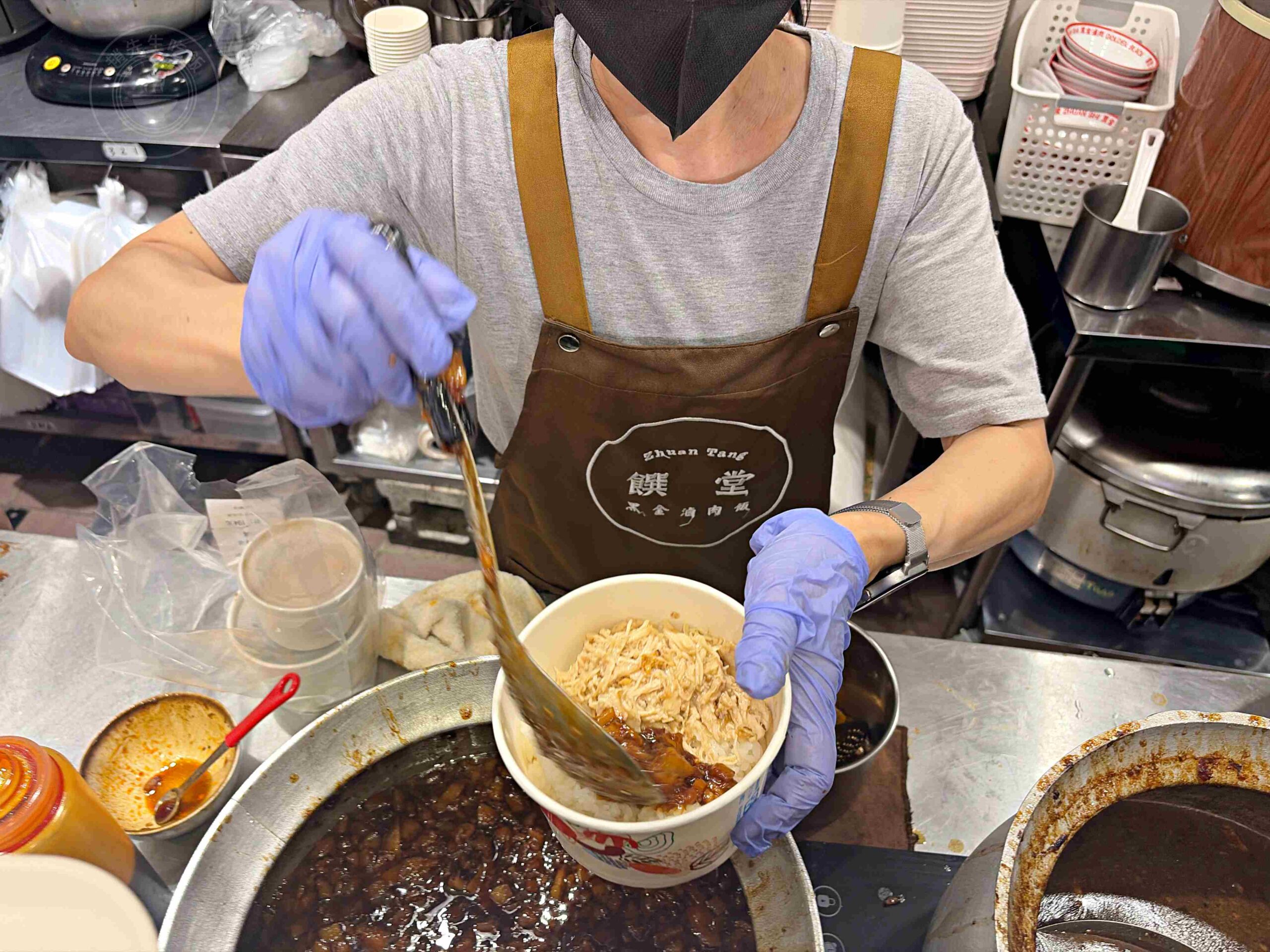【雙連站美食】饌堂黑金滷肉飯雙連店,巷弄內隱藏版滷肉飯,滷汁自由淋推薦(菜單) @趙先生吃飯 【雙連站美食】饌堂黑金滷肉飯雙連店,巷弄內隱藏版滷肉飯,滷汁自由淋推薦(菜單) @趙先生吃飯
