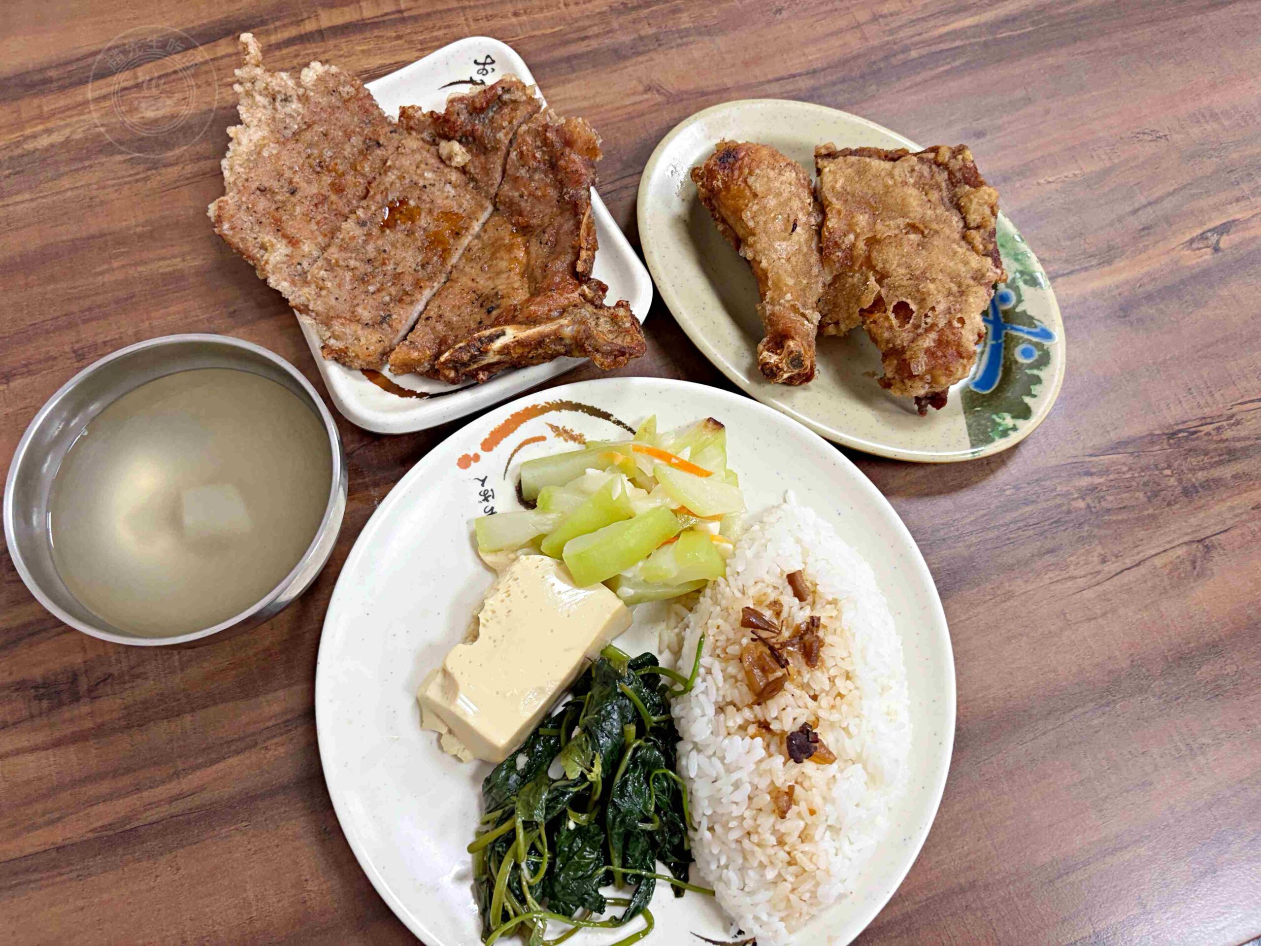 【板橋美食】金悅排骨，四維路現炸高CP值便當，在地人排隊瘋狂掃盒推薦(菜單) @趙先生吃飯