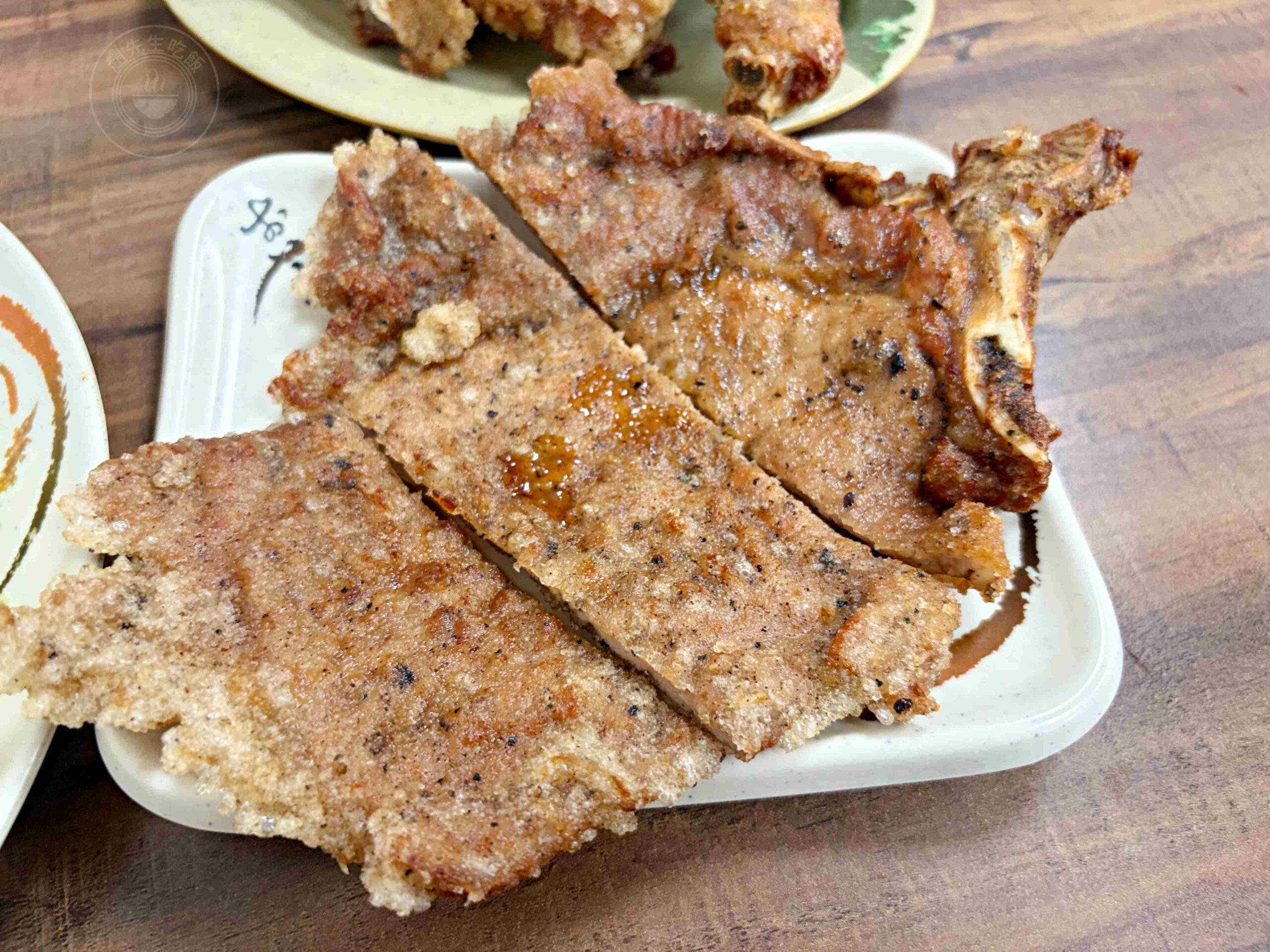 【板橋美食】金悅排骨，四維路現炸高CP值便當，在地人排隊瘋狂掃盒推薦(菜單) @趙先生吃飯