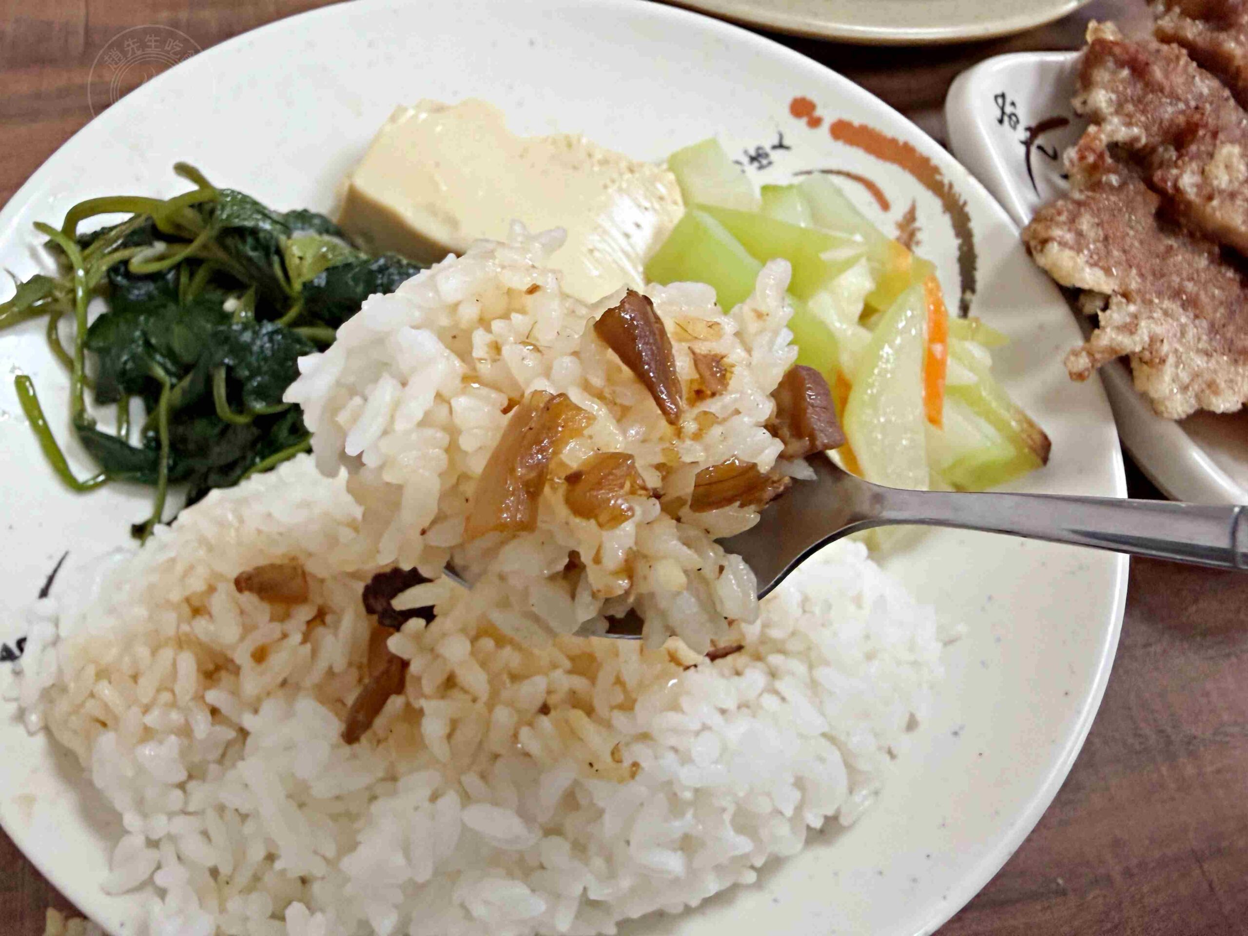 【板橋美食】金悅排骨，四維路現炸高CP值便當，在地人排隊瘋狂掃盒推薦(菜單) @趙先生吃飯