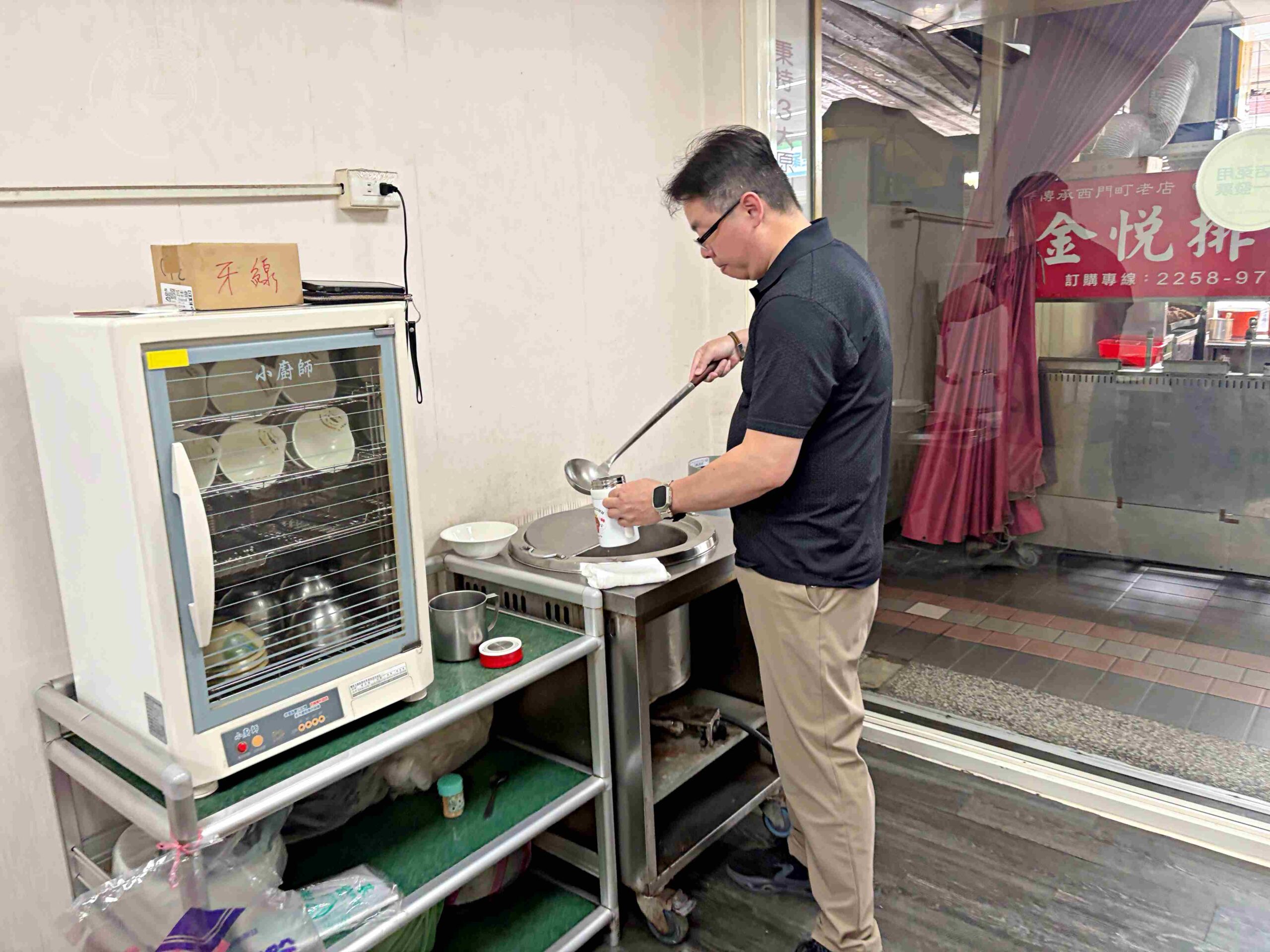 【板橋美食】金悅排骨，四維路現炸高CP值便當，在地人排隊瘋狂掃盒推薦(菜單) @趙先生吃飯