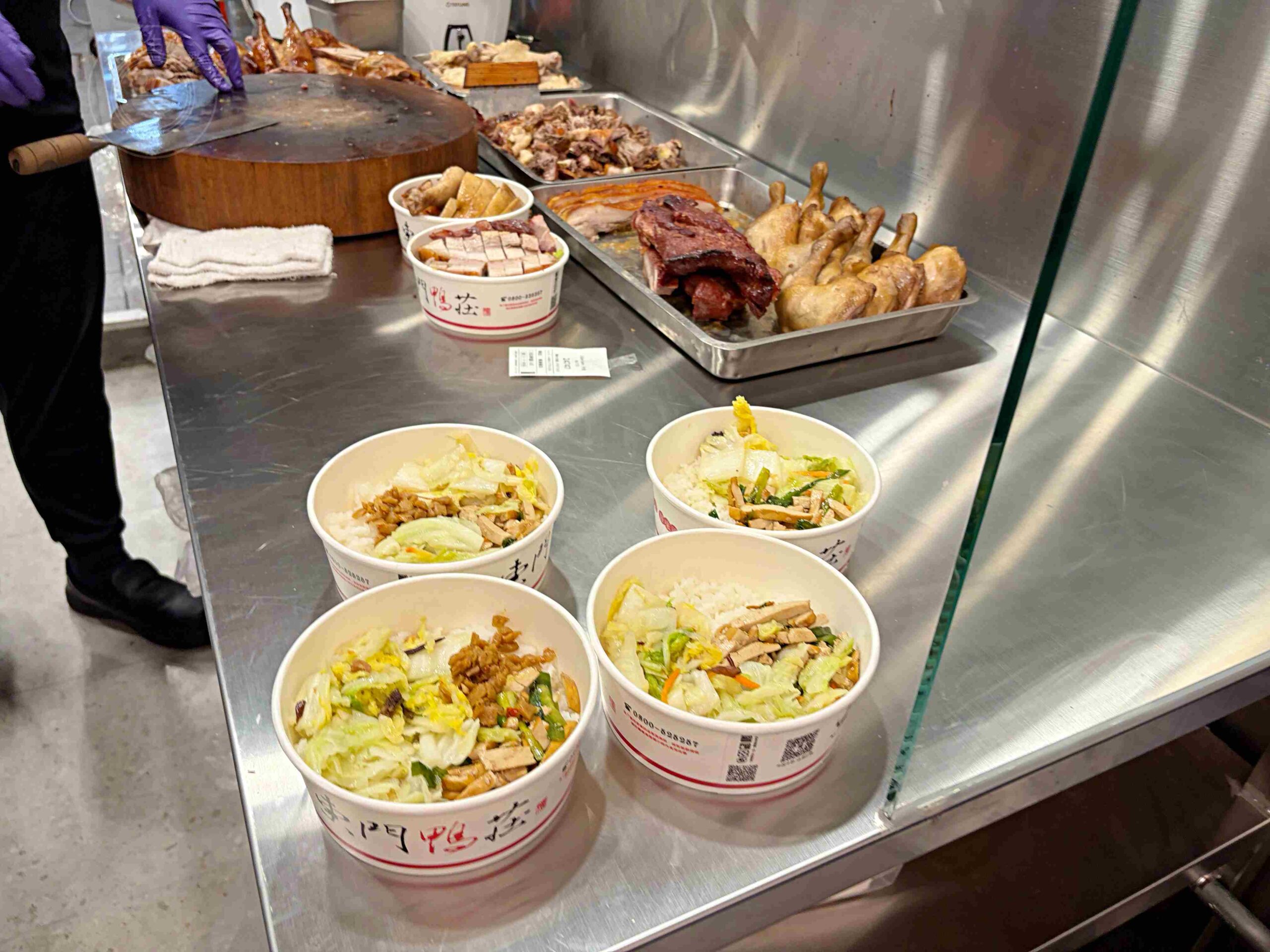 【台北美食】東門鴨莊 南機場店,南機場夜市對面,新開幕老字號分店,燒臘爆多肉推薦(菜單) @趙先生吃飯 【台北美食】東門鴨莊 南機場店,南機場夜市對面,新開幕老字號分店,燒臘爆多肉推薦(菜單) @趙先生吃飯