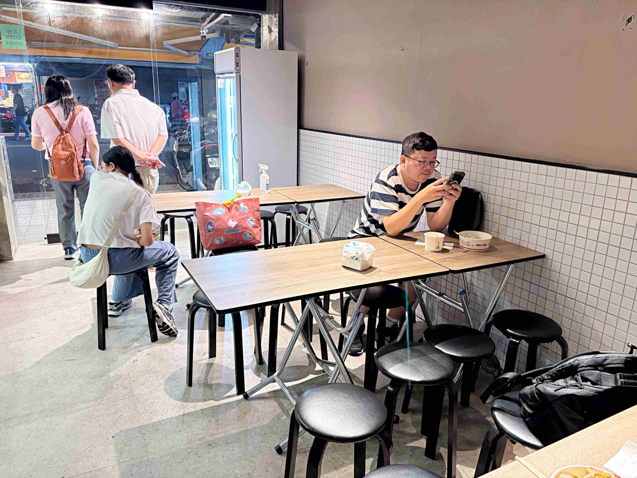【台北美食】東門鴨莊 南機場店,南機場夜市對面,新開幕老字號分店,燒臘爆多肉推薦(菜單) @趙先生吃飯 【台北美食】東門鴨莊 南機場店,南機場夜市對面,新開幕老字號分店,燒臘爆多肉推薦(菜單) @趙先生吃飯