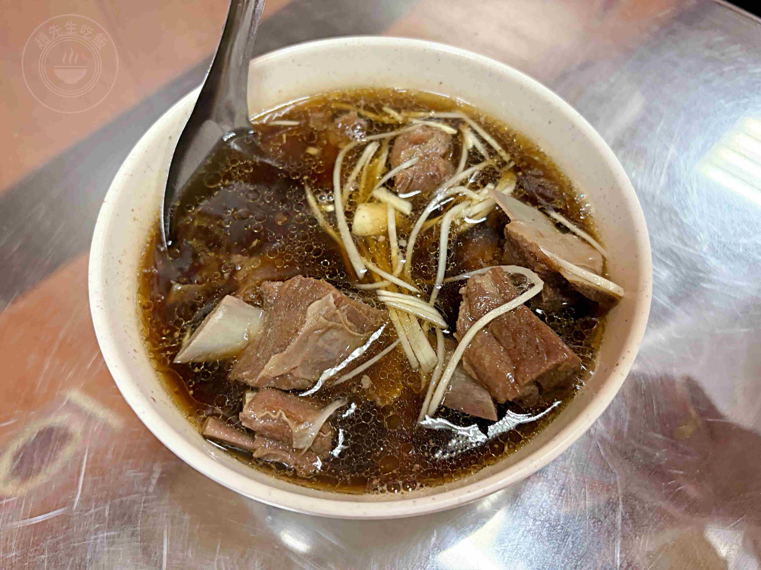 這家羊肉湯不要亂點大碗，一定吃不完，藥燉湯還可以喝到飽，超好吃！ @趙先生吃飯