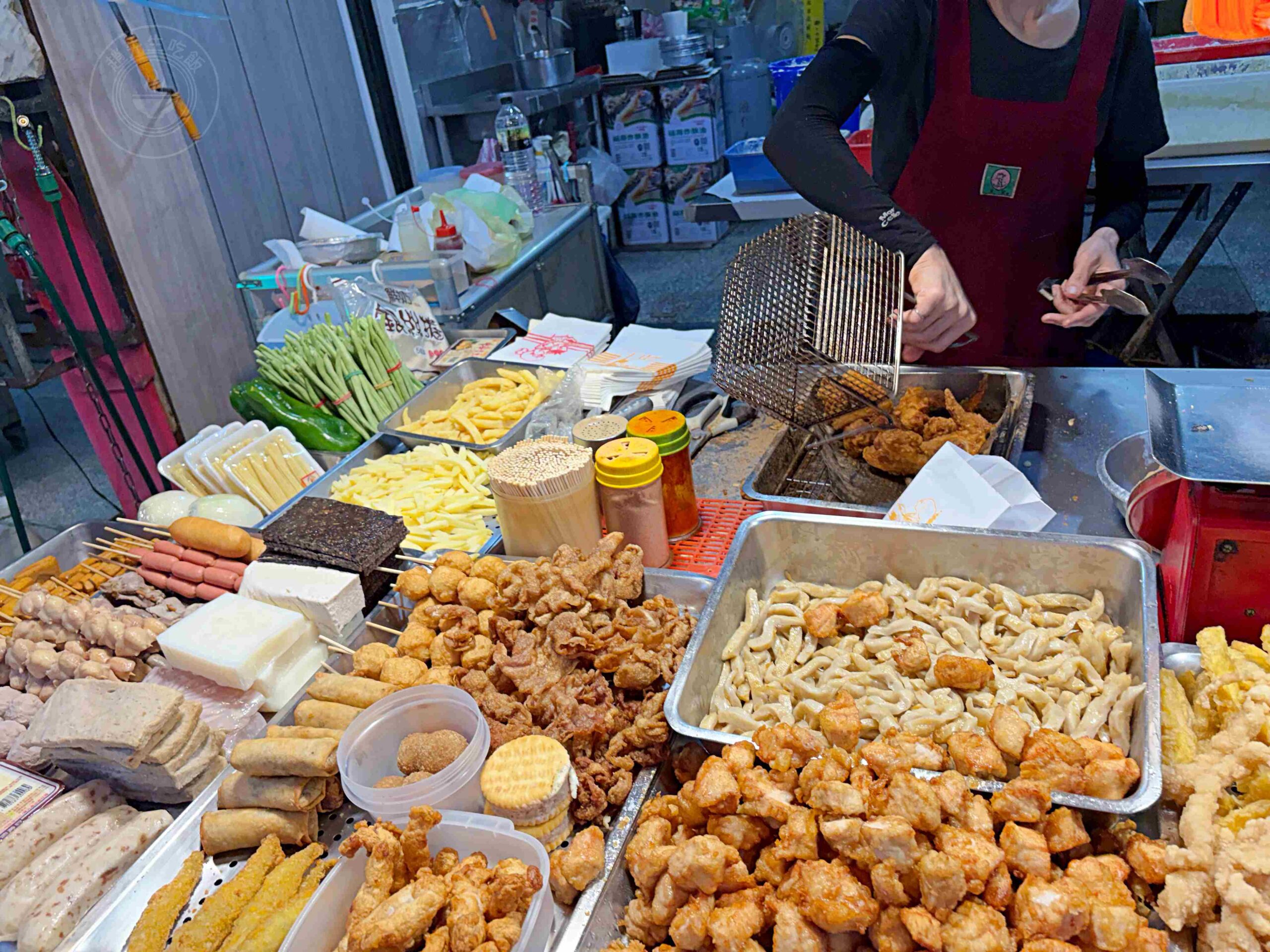 【新莊美食】真有味炸雞,四維市場二十年在地老攤,吃不膩的外酥內軟好味道推薦(菜單) @趙先生吃飯 【新莊美食】真有味炸雞,四維市場二十年在地老攤,吃不膩的外酥內軟好味道推薦(菜單) @趙先生吃飯