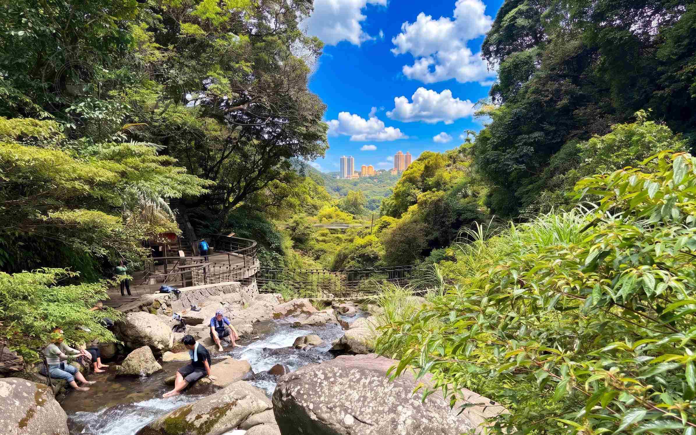 很少人知道這裡，全台最美瀑布吊橋，可以泡腳玩水，沿路都是美景 @趙先生吃飯