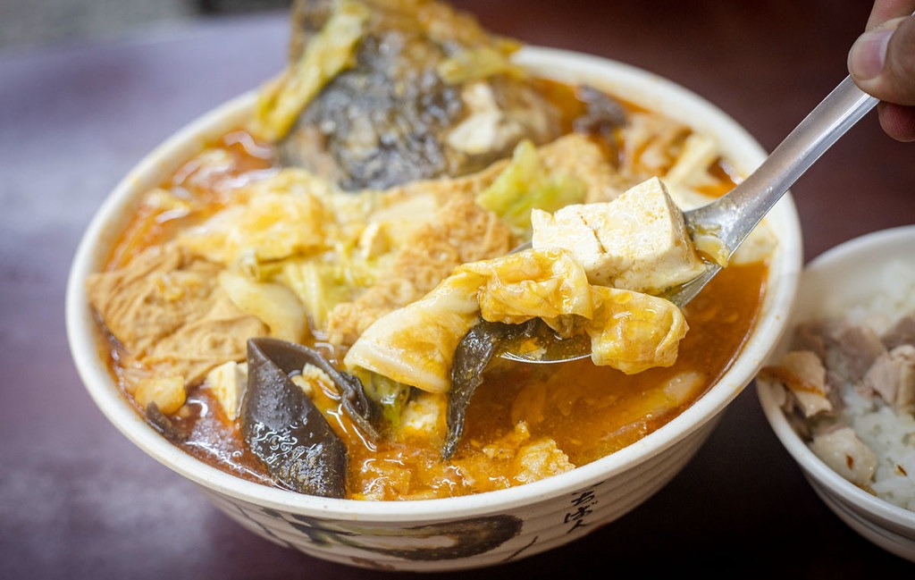 親戚說，不吃林聰明了，改吃這家料更多，湯頭更好喝！ @趙先生吃飯