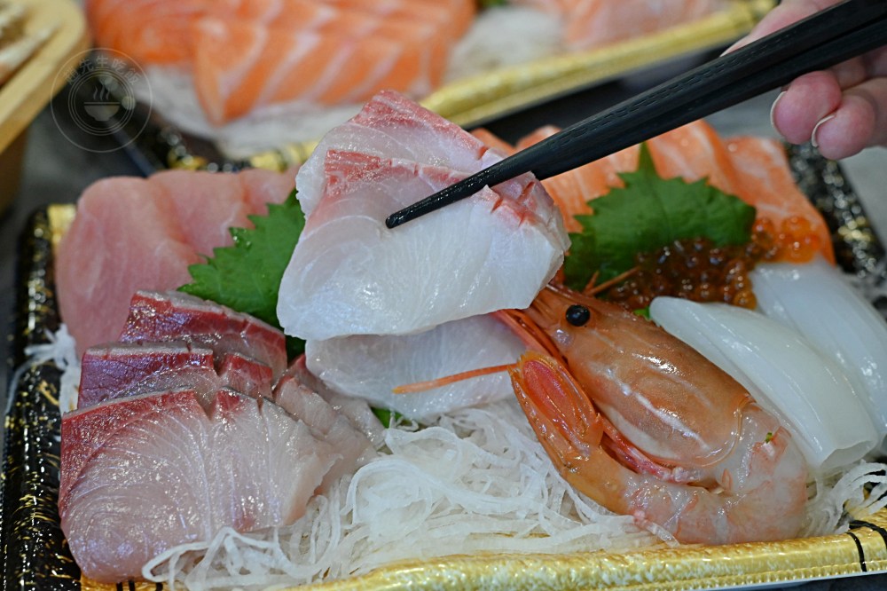 號稱台版築地市場跟水產好市多，海產、生魚片超大盒、牛豬肉無敵好吃 @趙先生吃飯