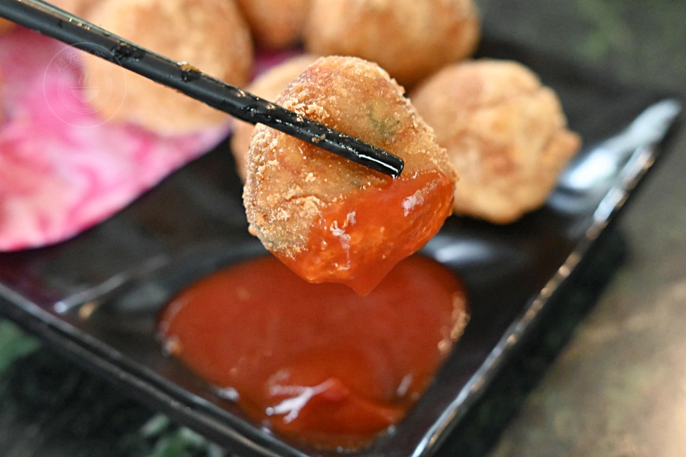 超便宜土雞餐廳，超多人包遊覽車來吃，重點是點滿一桌超便宜還打包！ @趙先生吃飯