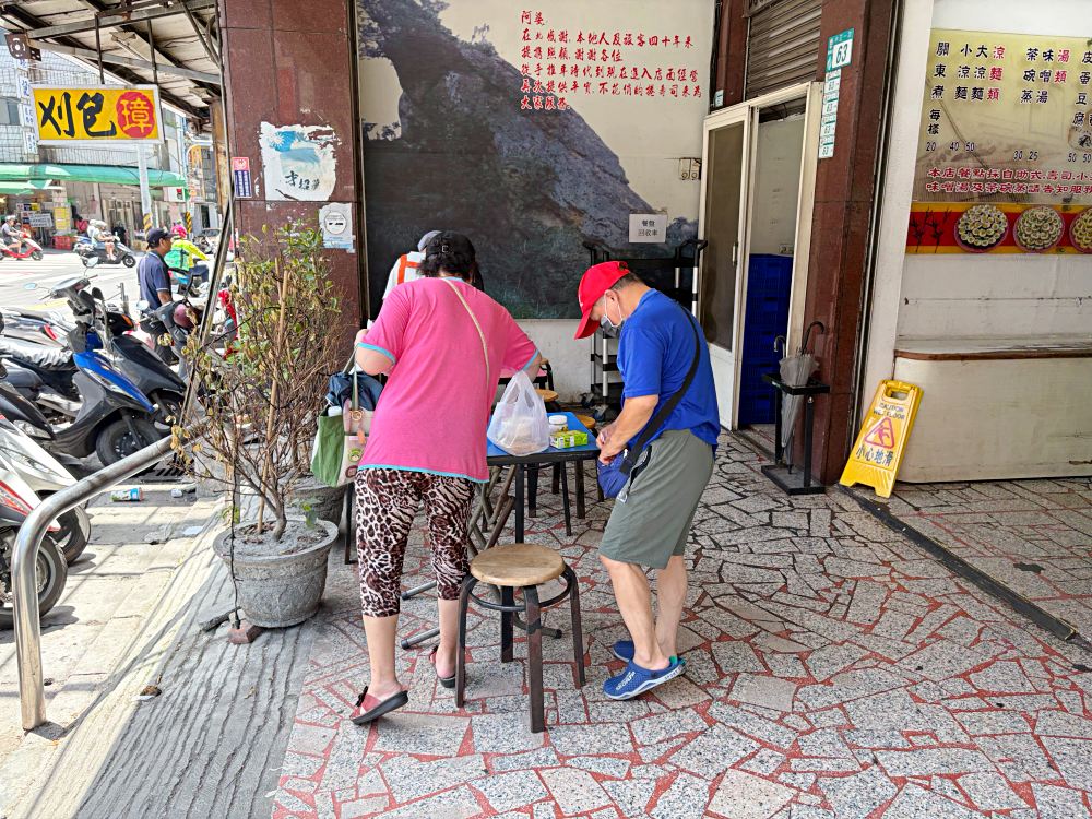阿婆的壽司太好吃，賺到1億現金蓋大樓，一大盒才50元，關東煮也招牌 @趙先生吃飯