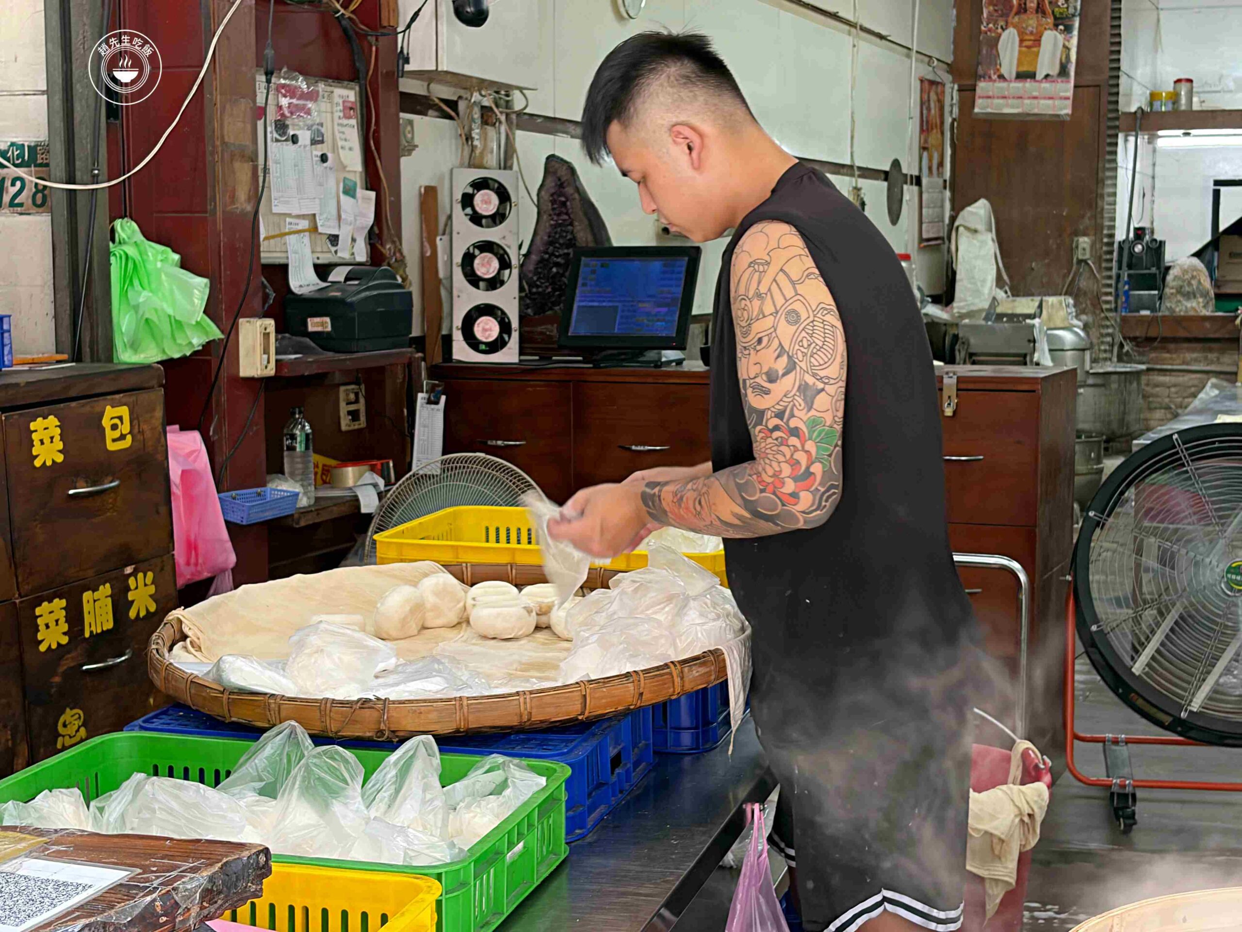 【景美夜市美食】高-雙管四神湯，超過2,000則評論的超猛小吃店推薦！(菜單) @趙先生吃飯