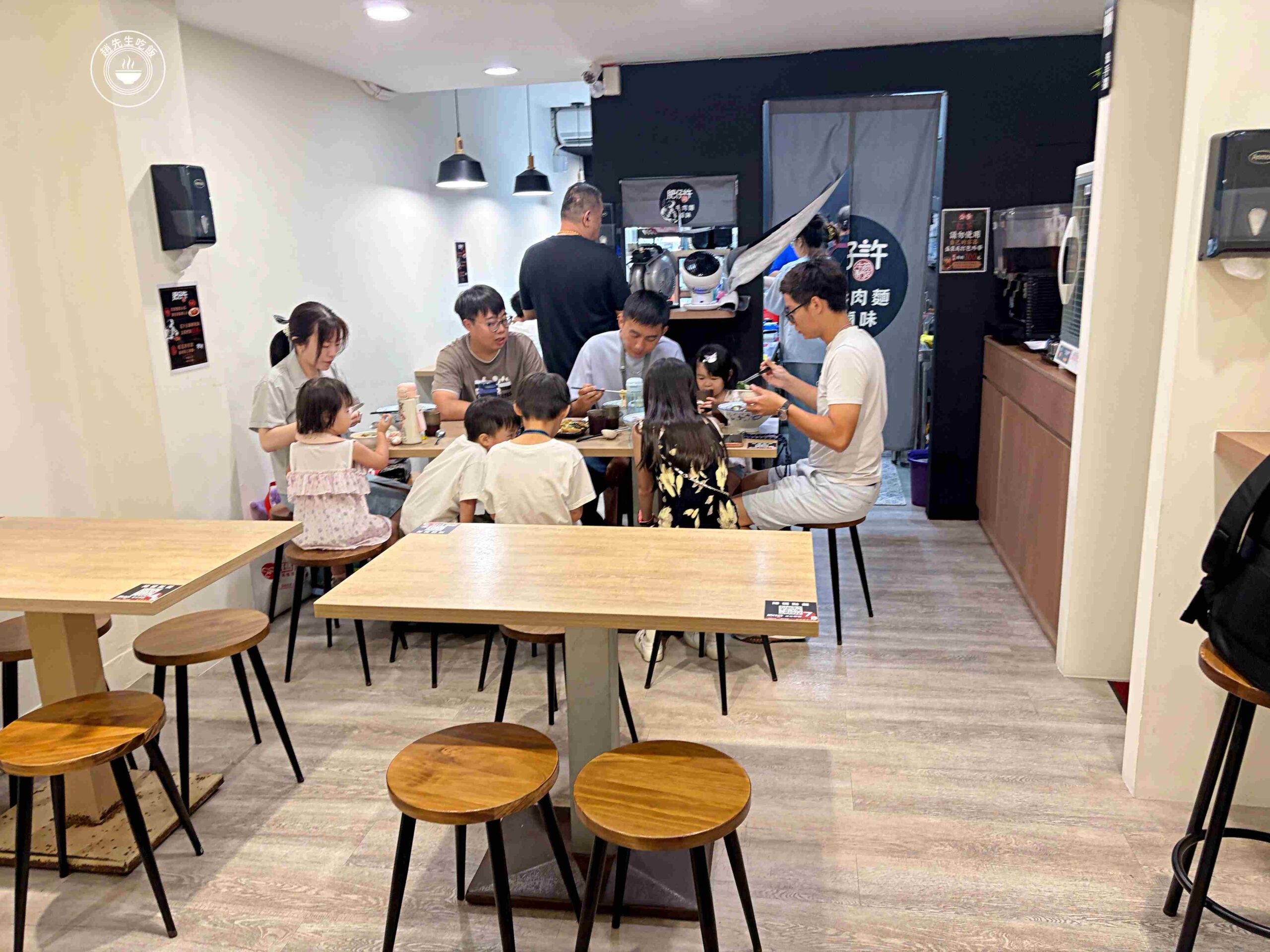 朋友說，不吃林東方了，這家牛肉、牛筋更多，湯頭更好喝，很隱密！ @趙先生吃飯