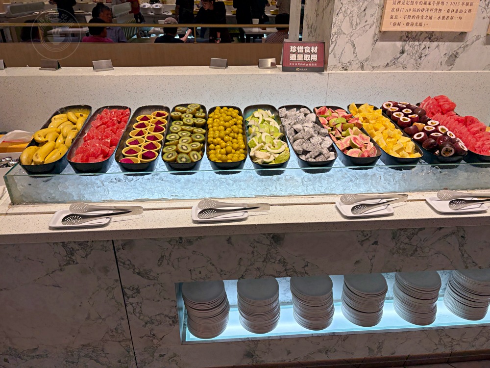 超便宜吃到飽390老闆快哭了,海鮮、雞翅、小籠包、水果都吃到飽! @趙先生吃飯 超便宜吃到飽390老闆快哭了,海鮮、雞翅、小籠包、水果都吃到飽! @趙先生吃飯