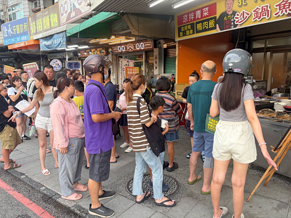 親戚說,不吃林聰明了,改吃這家料更多,湯頭更好喝! @趙先生吃飯 親戚說,不吃林聰明了,改吃這家料更多,湯頭更好喝! @趙先生吃飯