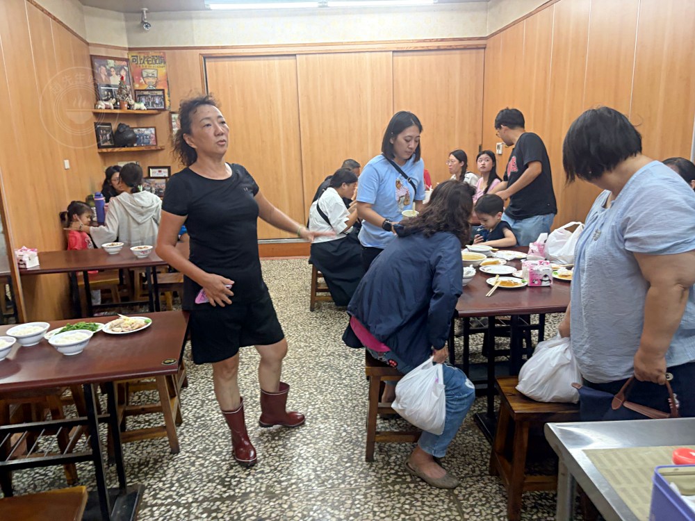 親戚說,不吃林聰明了,改吃這家料更多,湯頭更好喝! @趙先生吃飯 親戚說,不吃林聰明了,改吃這家料更多,湯頭更好喝! @趙先生吃飯