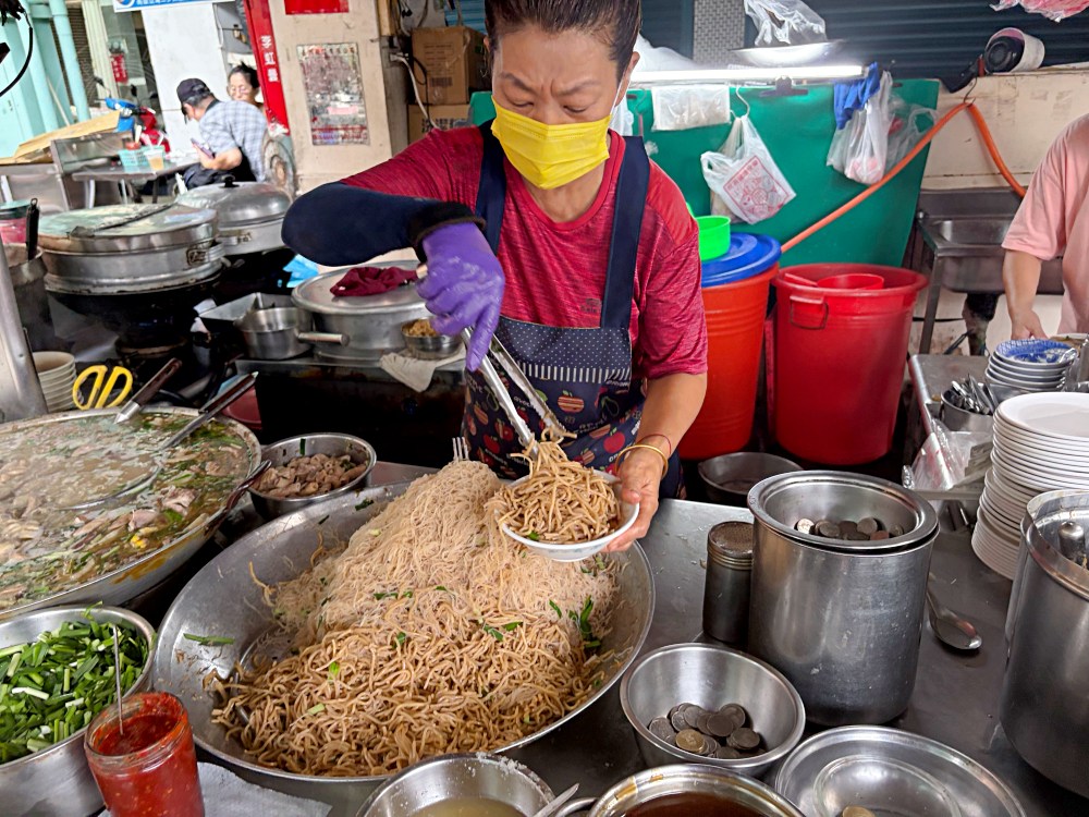 大姐的豬雜湯60元滿滿一碗,你想得到豬雜通通有,在地人帶路才知道! @趙先生吃飯 大姐的豬雜湯60元滿滿一碗,你想得到豬雜通通有,在地人帶路才知道! @趙先生吃飯