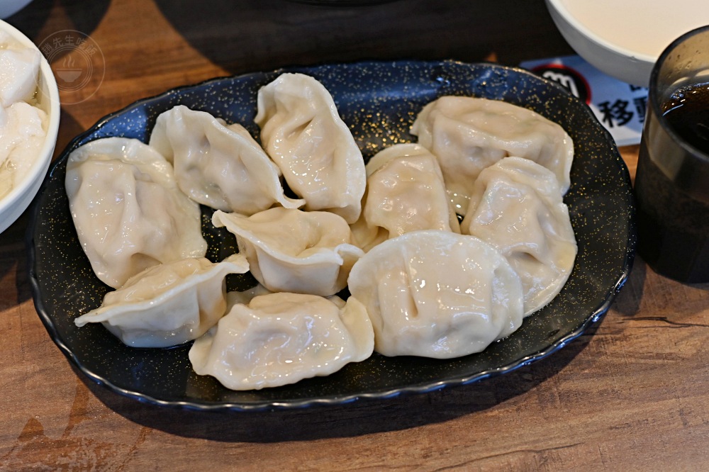 100元吃到飽！挑戰最便宜，牛肉湯麵、豆花、豆漿、飲料隨你吃！ @趙先生吃飯