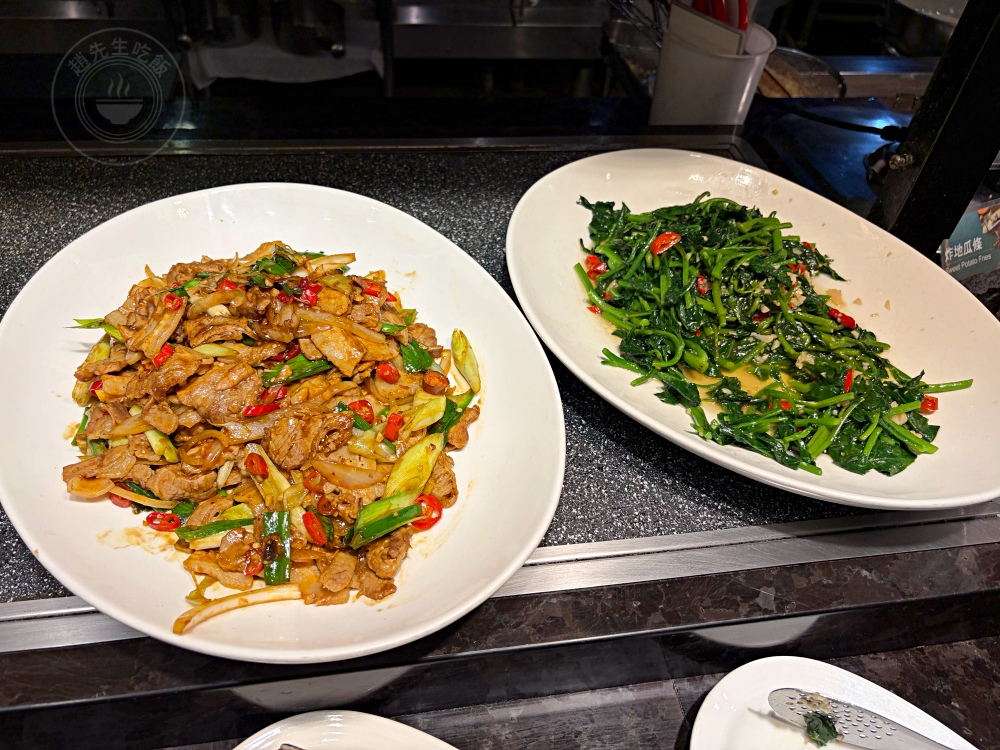 海鮮、牛排、烤鴨、生魚片、港式超多隨你吃到飽，重點是好吃又便宜！ @趙先生吃飯