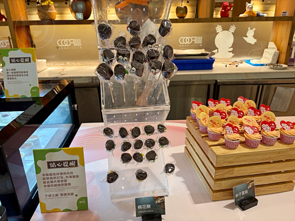 海鮮、牛排、烤鴨、生魚片、港式超多隨你吃到飽，重點是好吃又便宜！ @趙先生吃飯